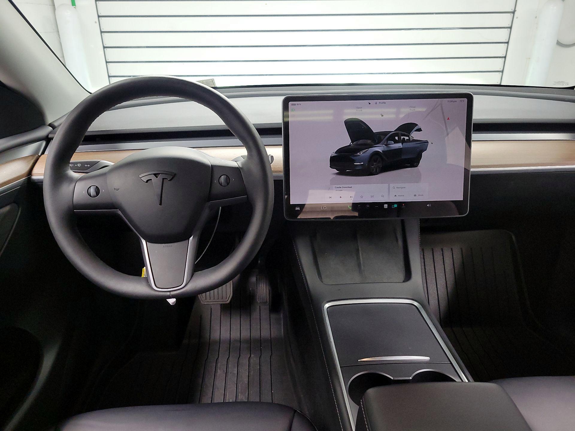 Thumbnail: 2024 Tesla Model Y - 9