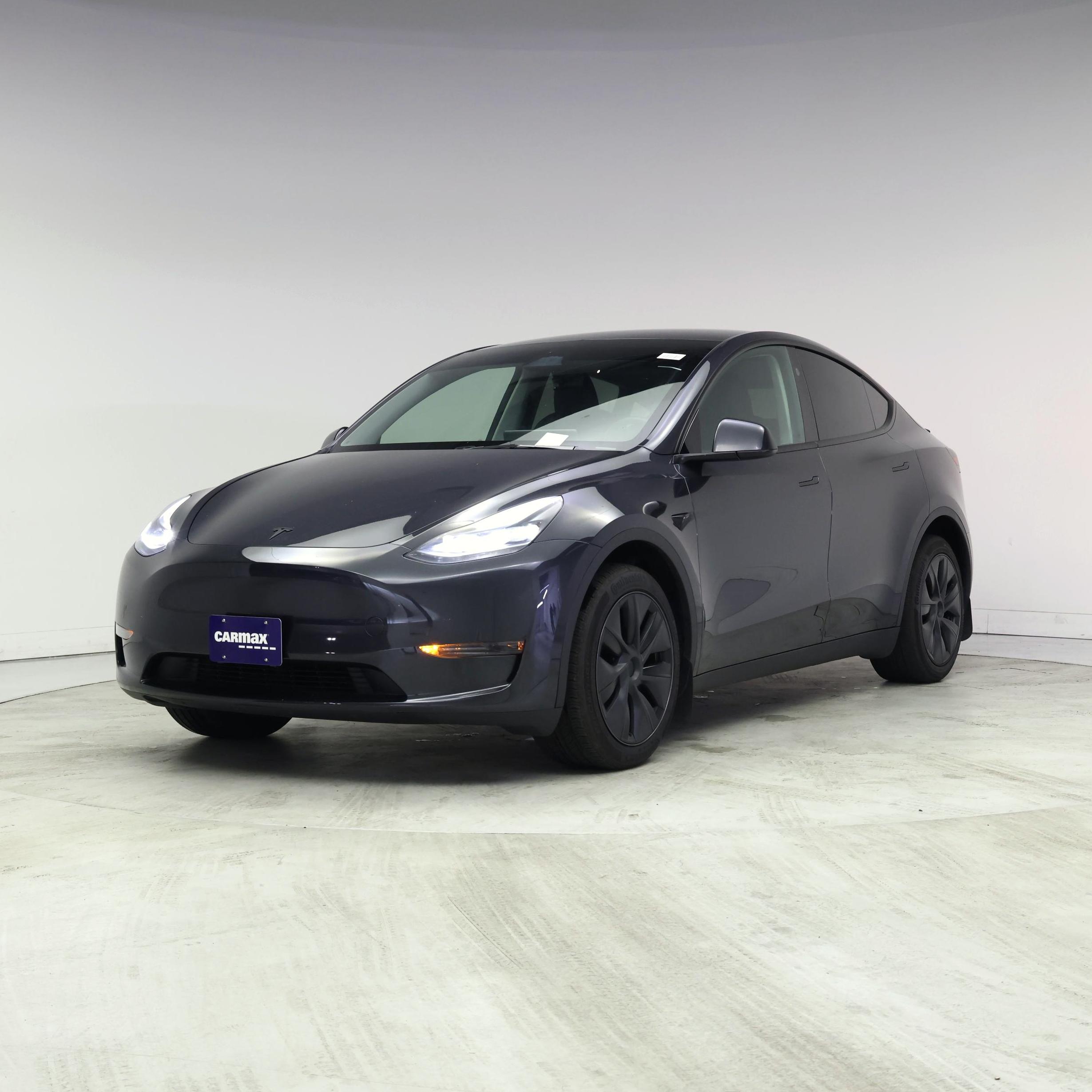 Thumbnail: 2024 Tesla Model Y - 4