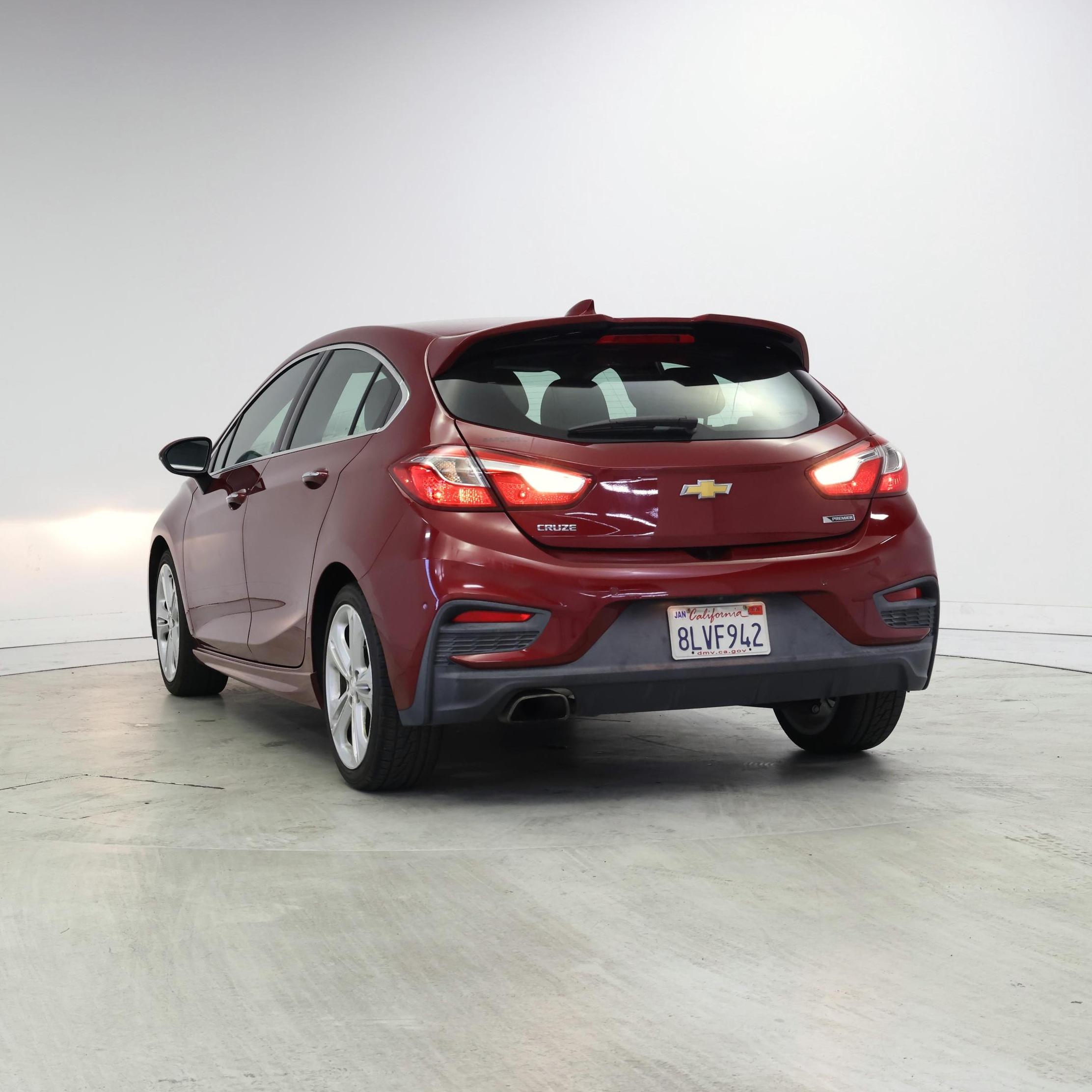 Thumbnail: 2017 Chevrolet Cruze - 2