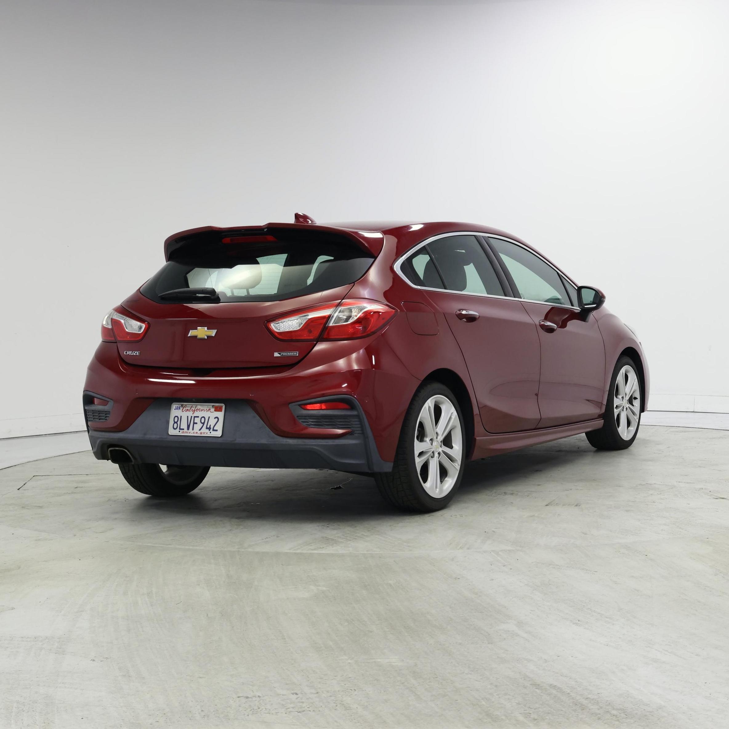 Thumbnail: 2017 Chevrolet Cruze - 8