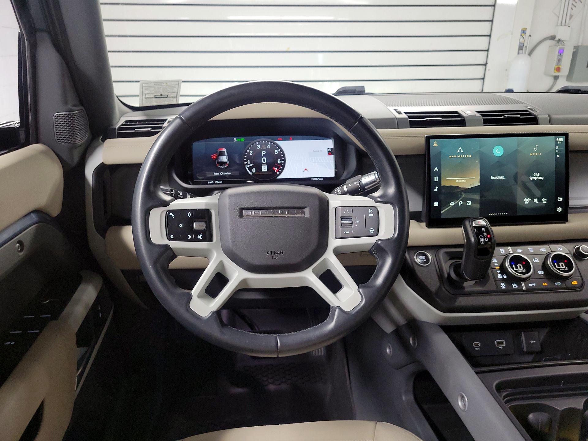 Thumbnail: 2022 Land Rover Defender - 10