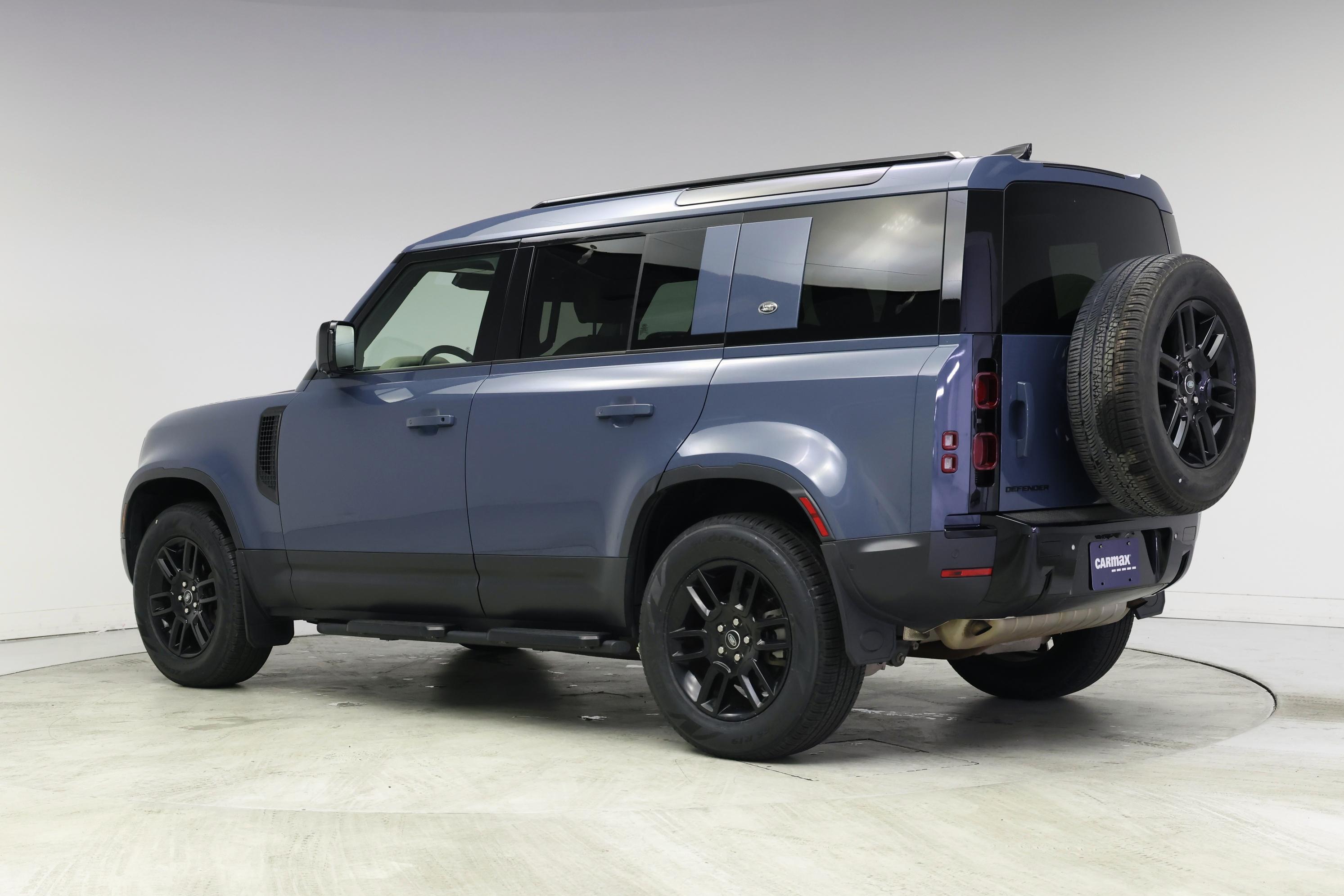 Thumbnail: 2022 Land Rover Defender - 2