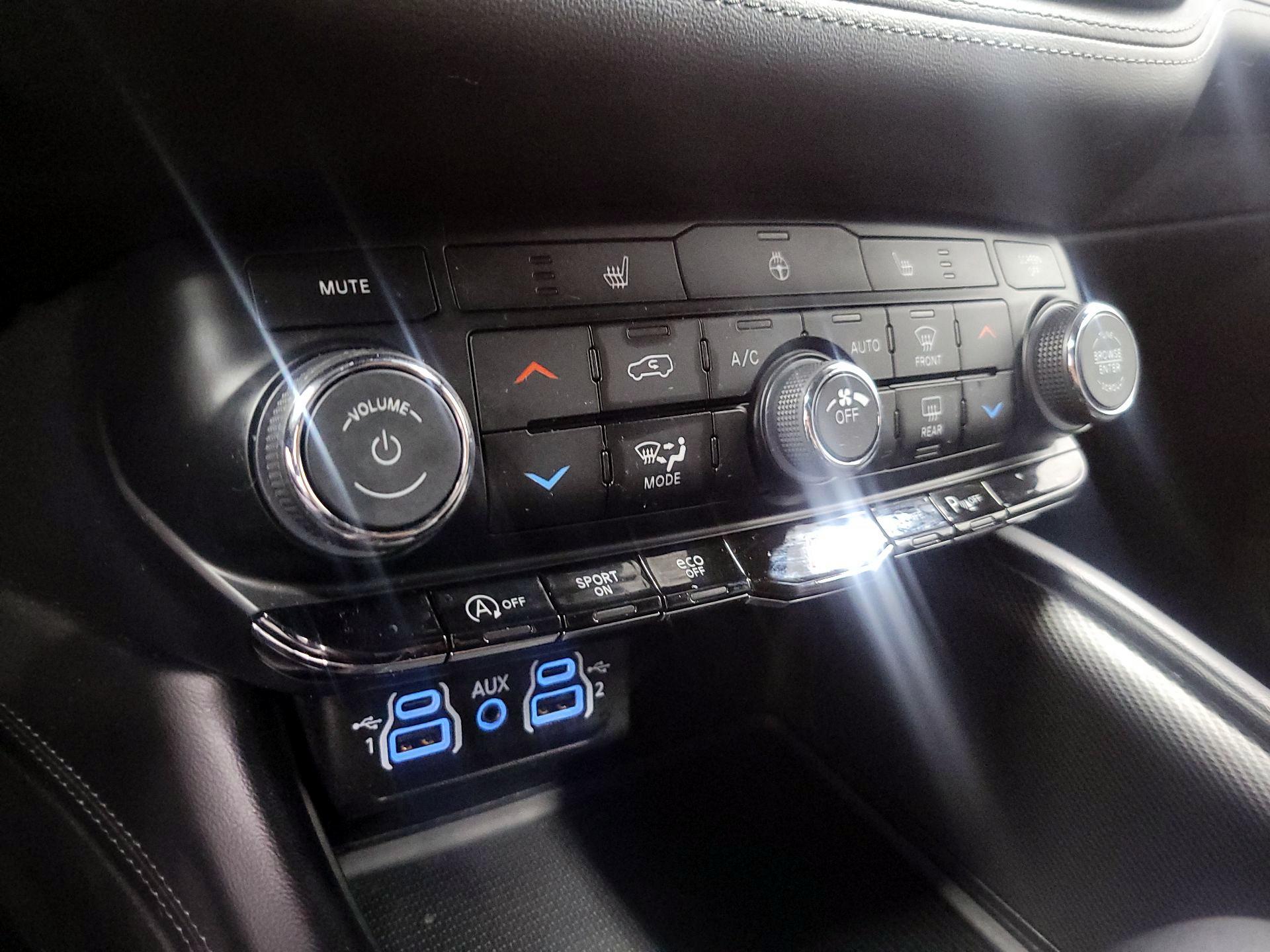 Thumbnail: 2021 Dodge Durango - 16