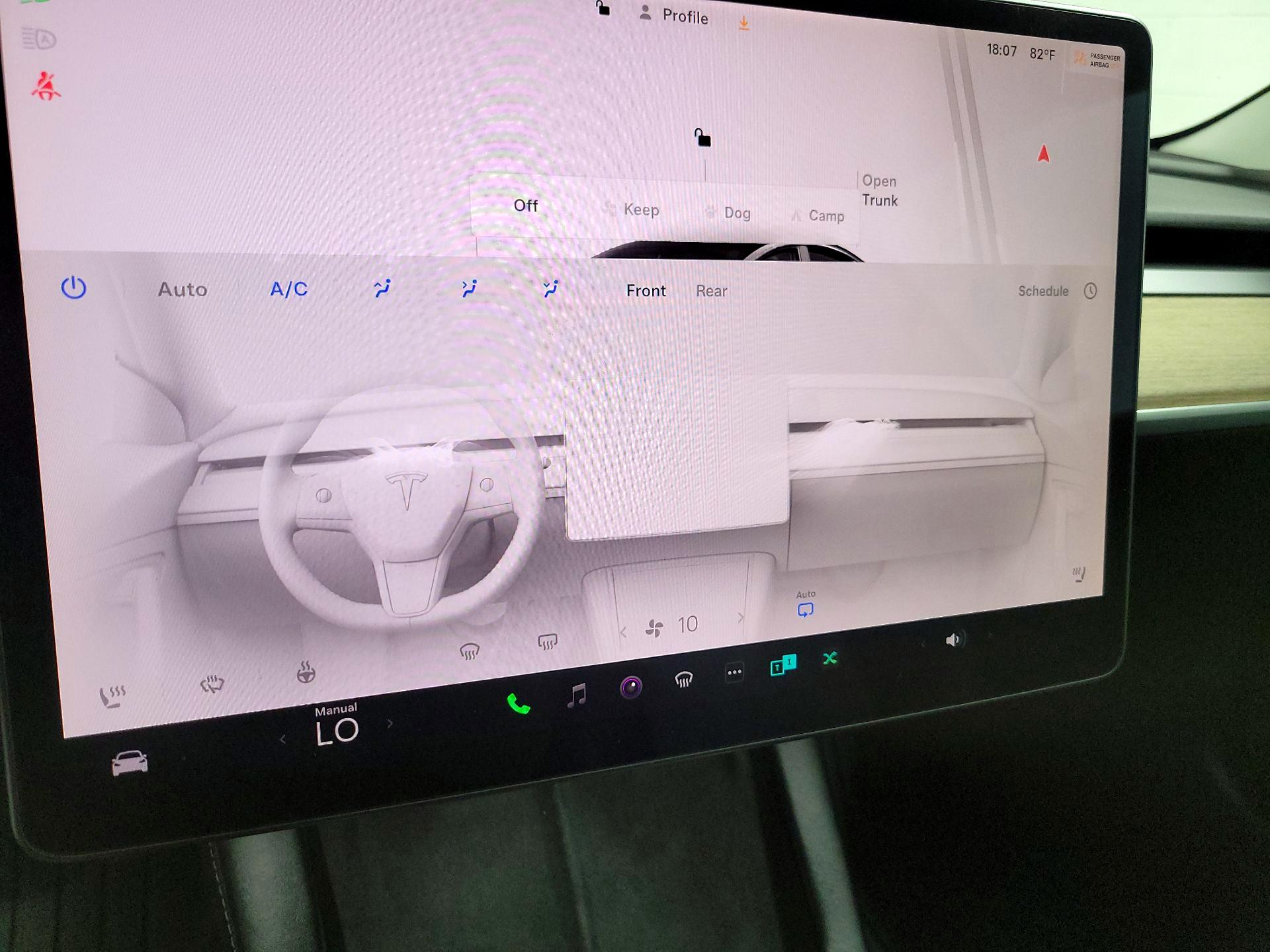 Thumbnail: 2022 Tesla Model 3 - 14