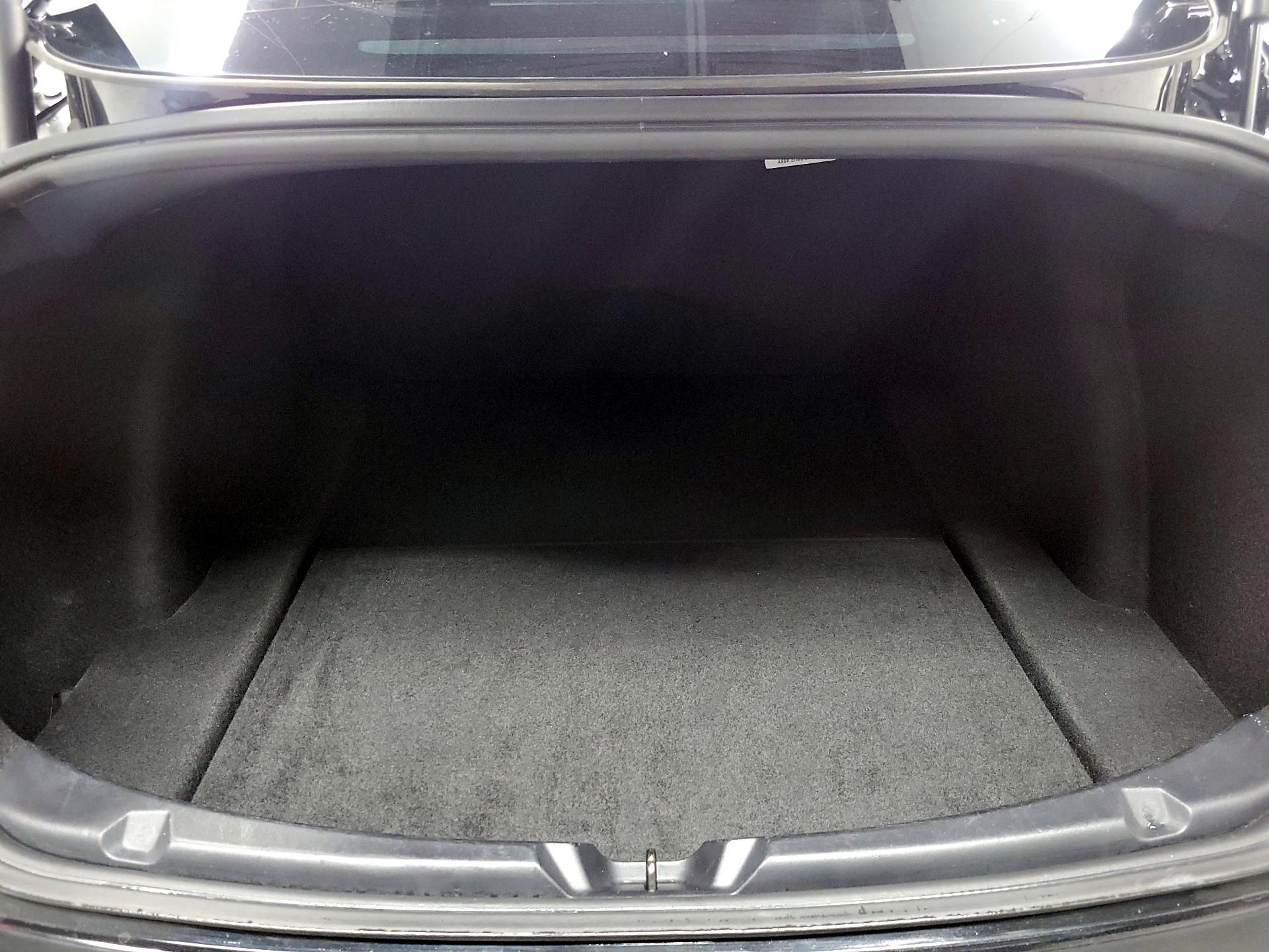 Thumbnail: 2022 Tesla Model 3 - 17