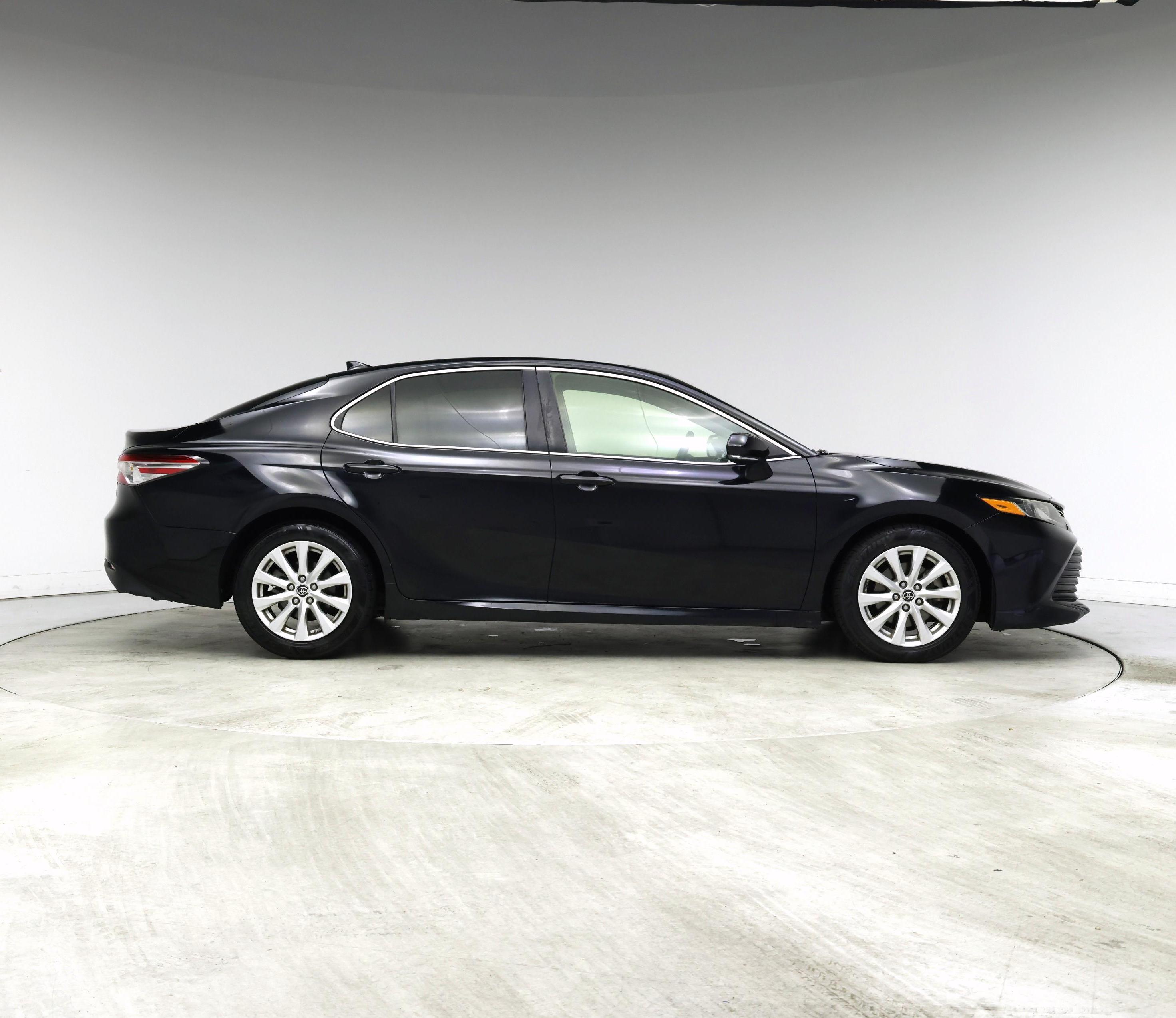 Thumbnail: 2018 Toyota Camry - 7