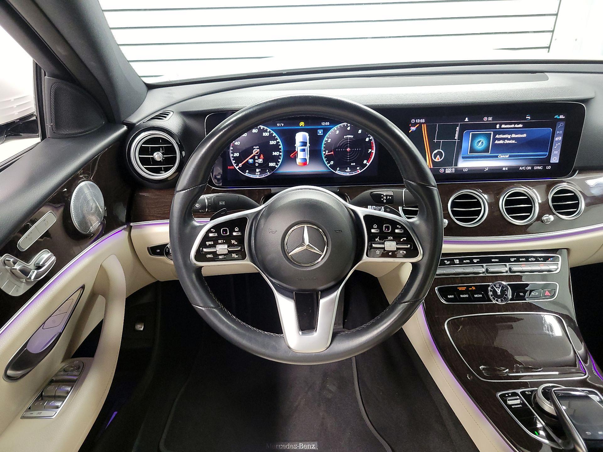 Thumbnail: 2020 Mercedes-Benz E-Class - 10