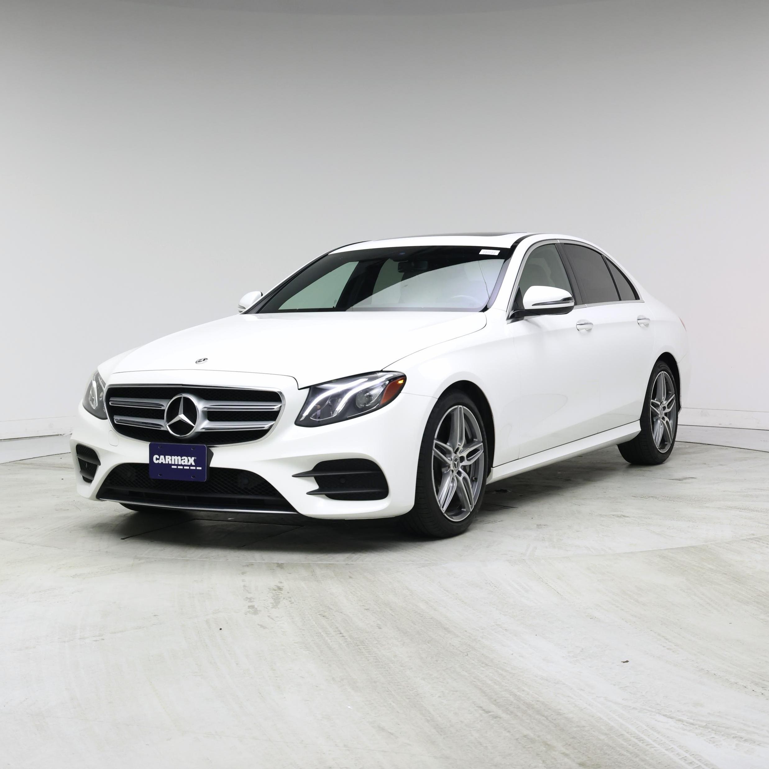 Thumbnail: 2020 Mercedes-Benz E-Class - 4