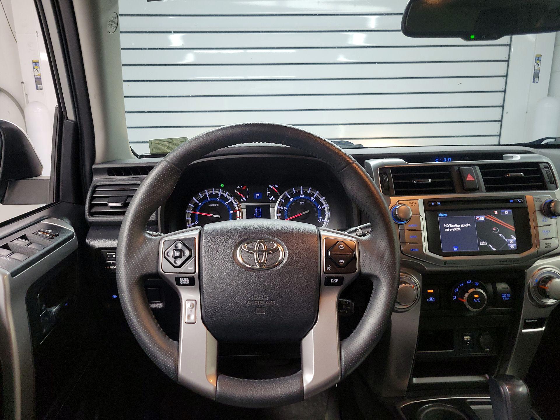 Thumbnail: 2019 Toyota 4Runner - 10