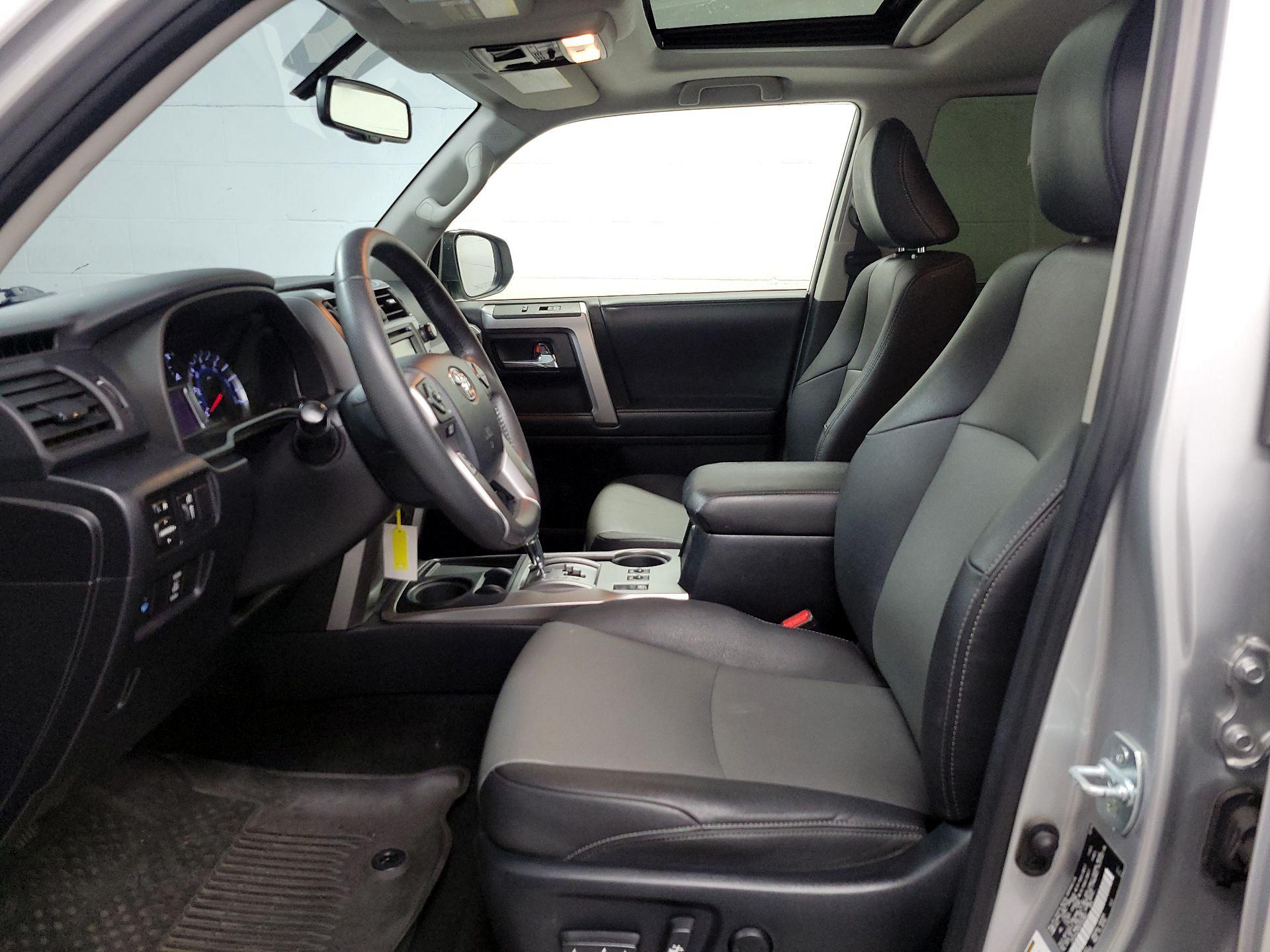 Thumbnail: 2019 Toyota 4Runner - 11