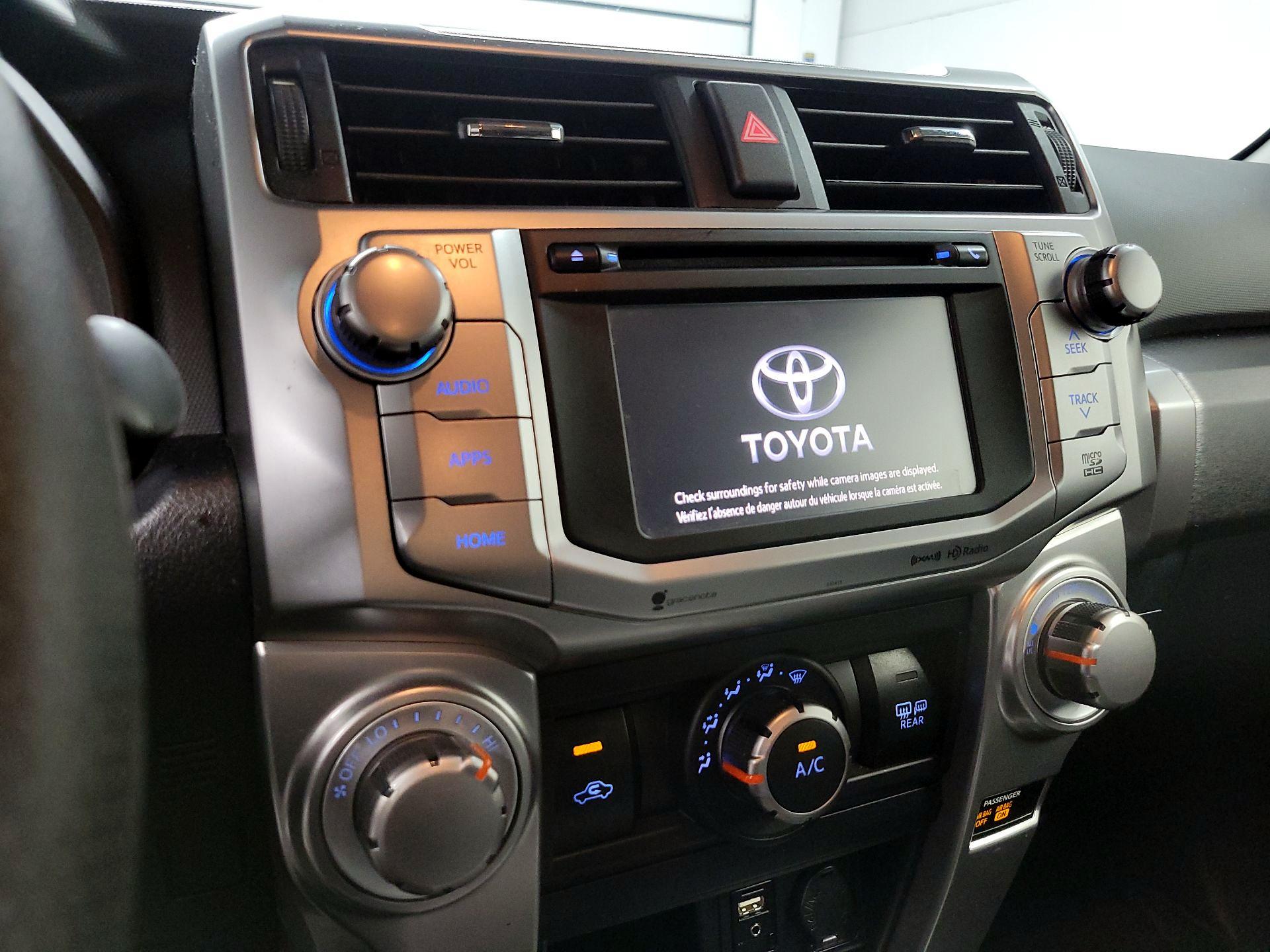 Thumbnail: 2019 Toyota 4Runner - 15