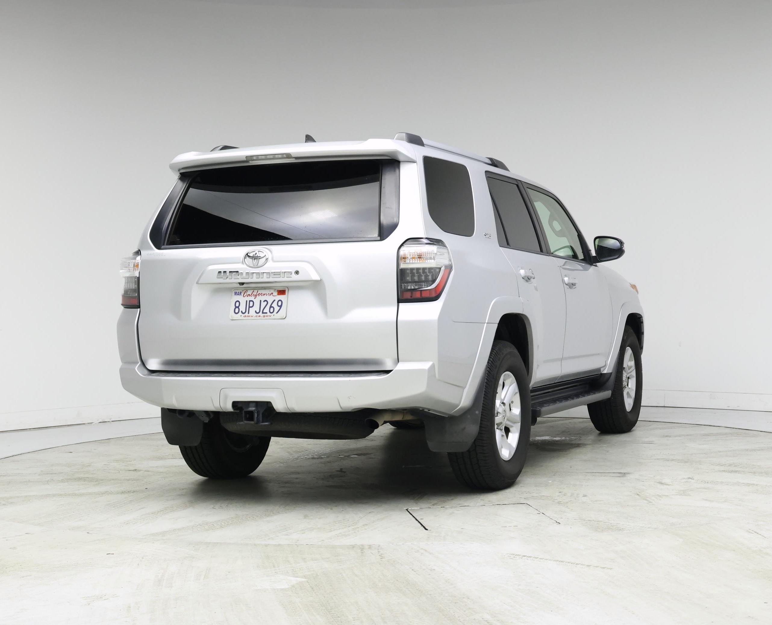 Thumbnail: 2019 Toyota 4Runner - 8