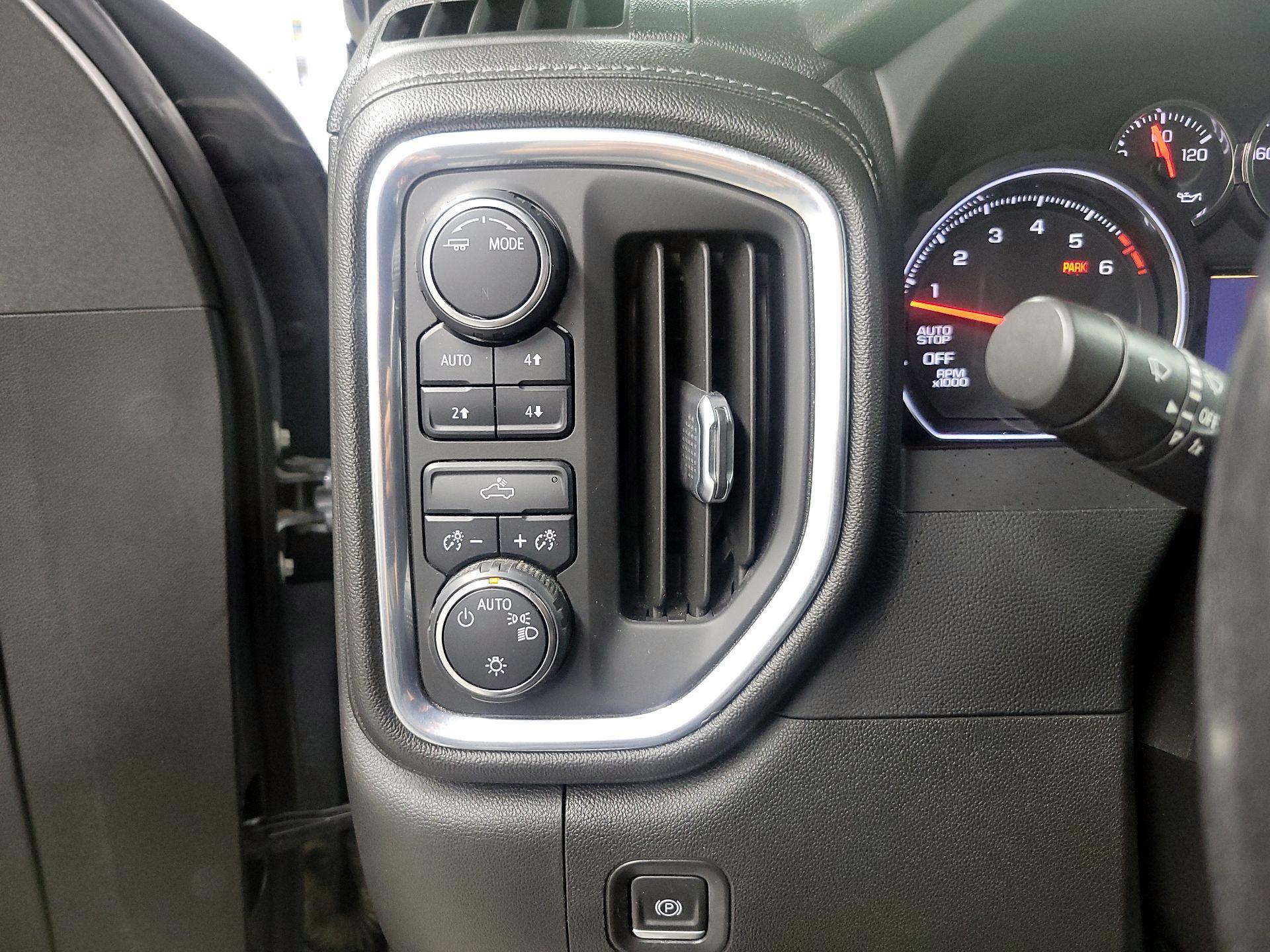Thumbnail: 2022 Chevrolet Silverado 1500 - 13