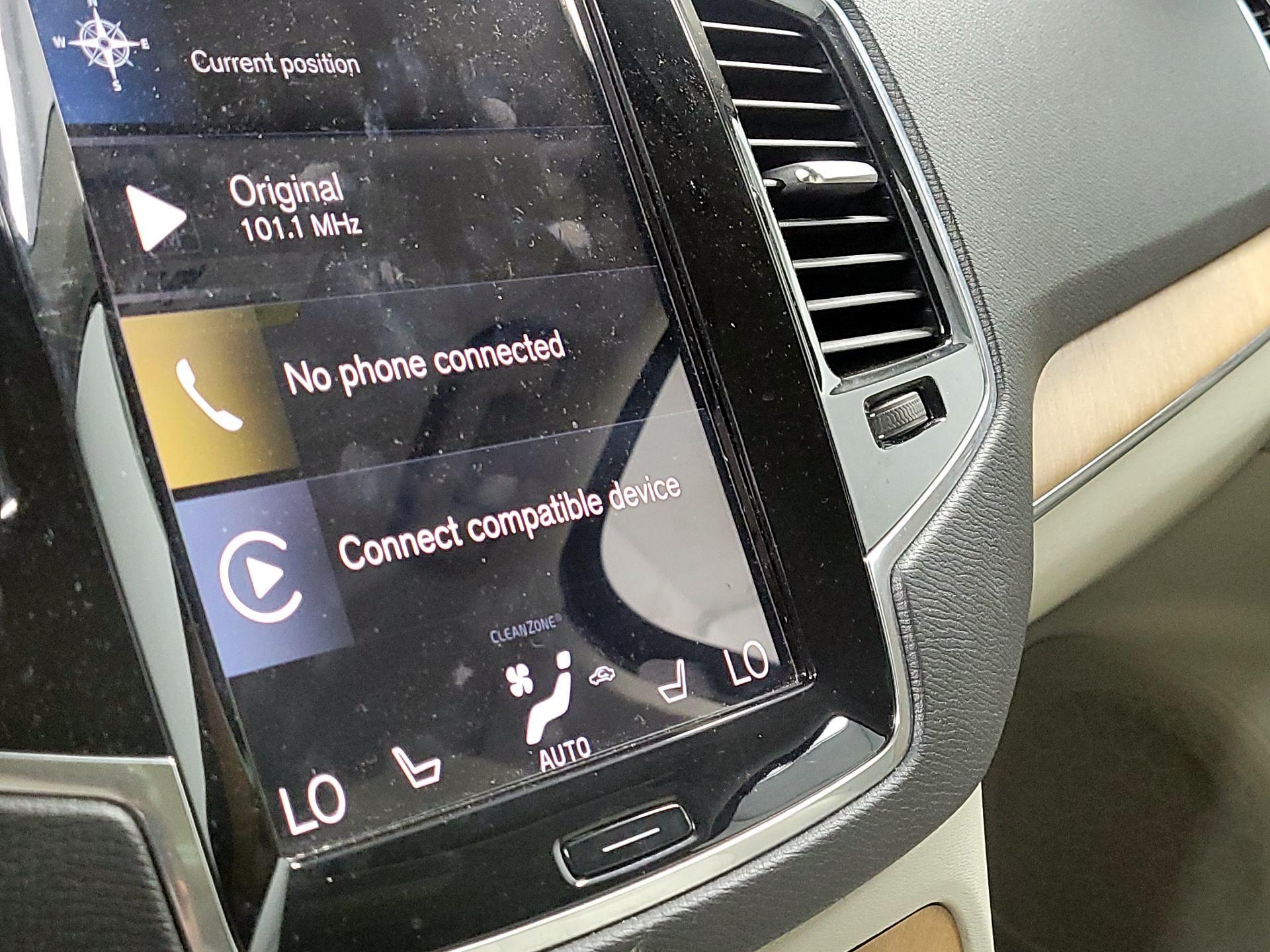 Thumbnail: 2021 Volvo XC90 - 13