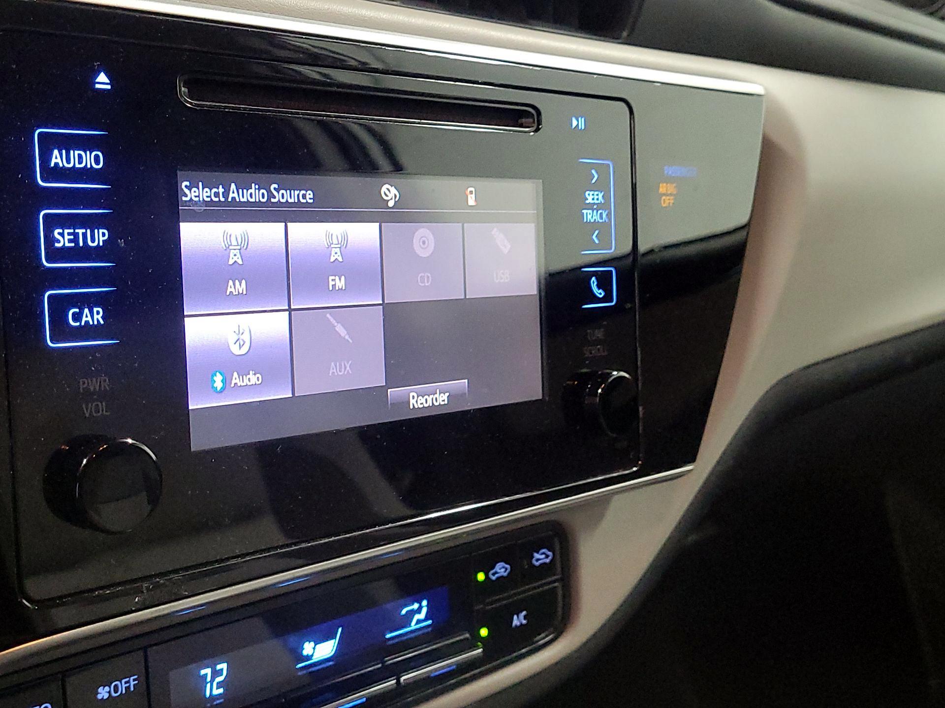 Thumbnail: 2019 Toyota Corolla - 13