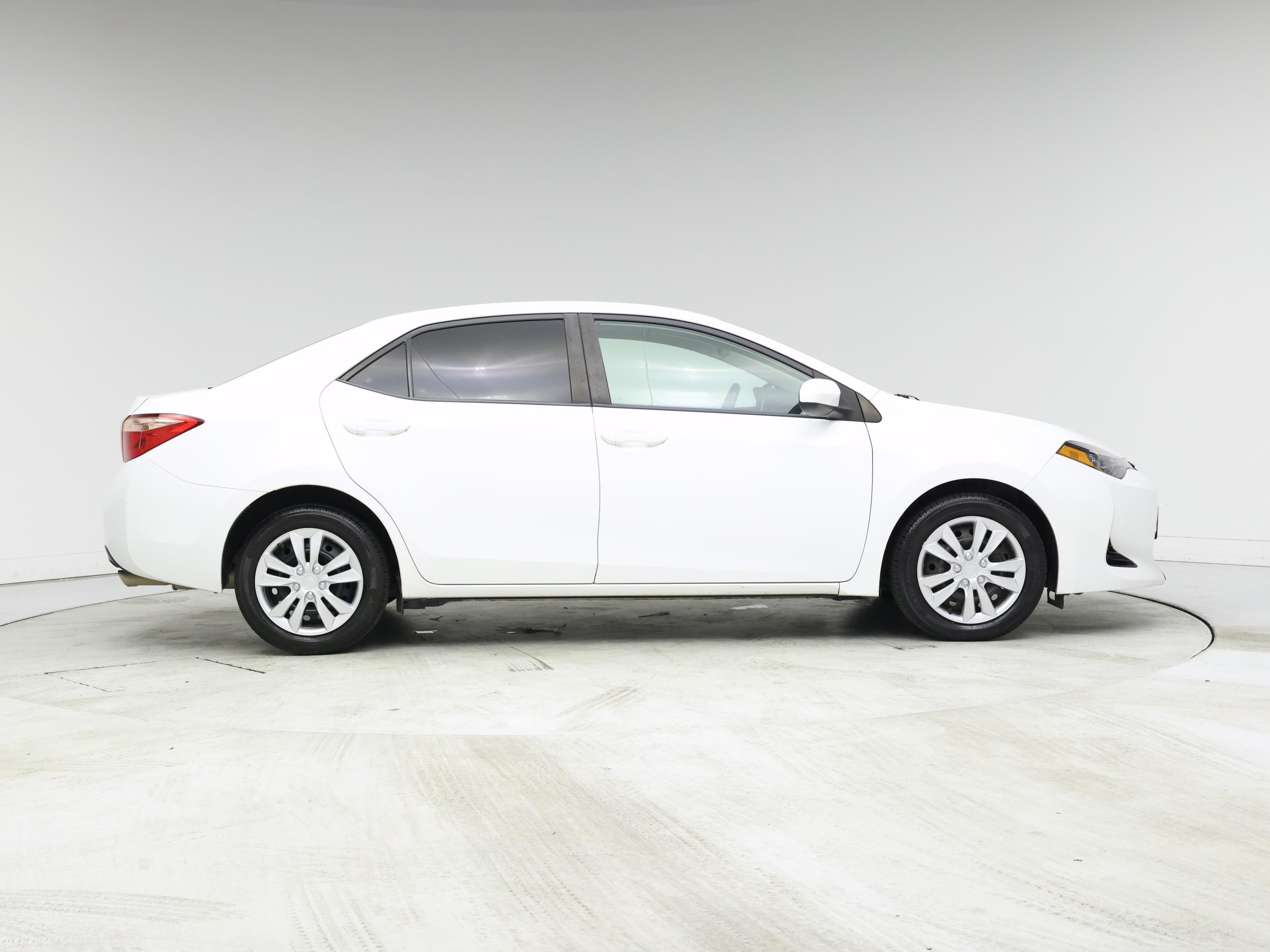 Thumbnail: 2019 Toyota Corolla - 7