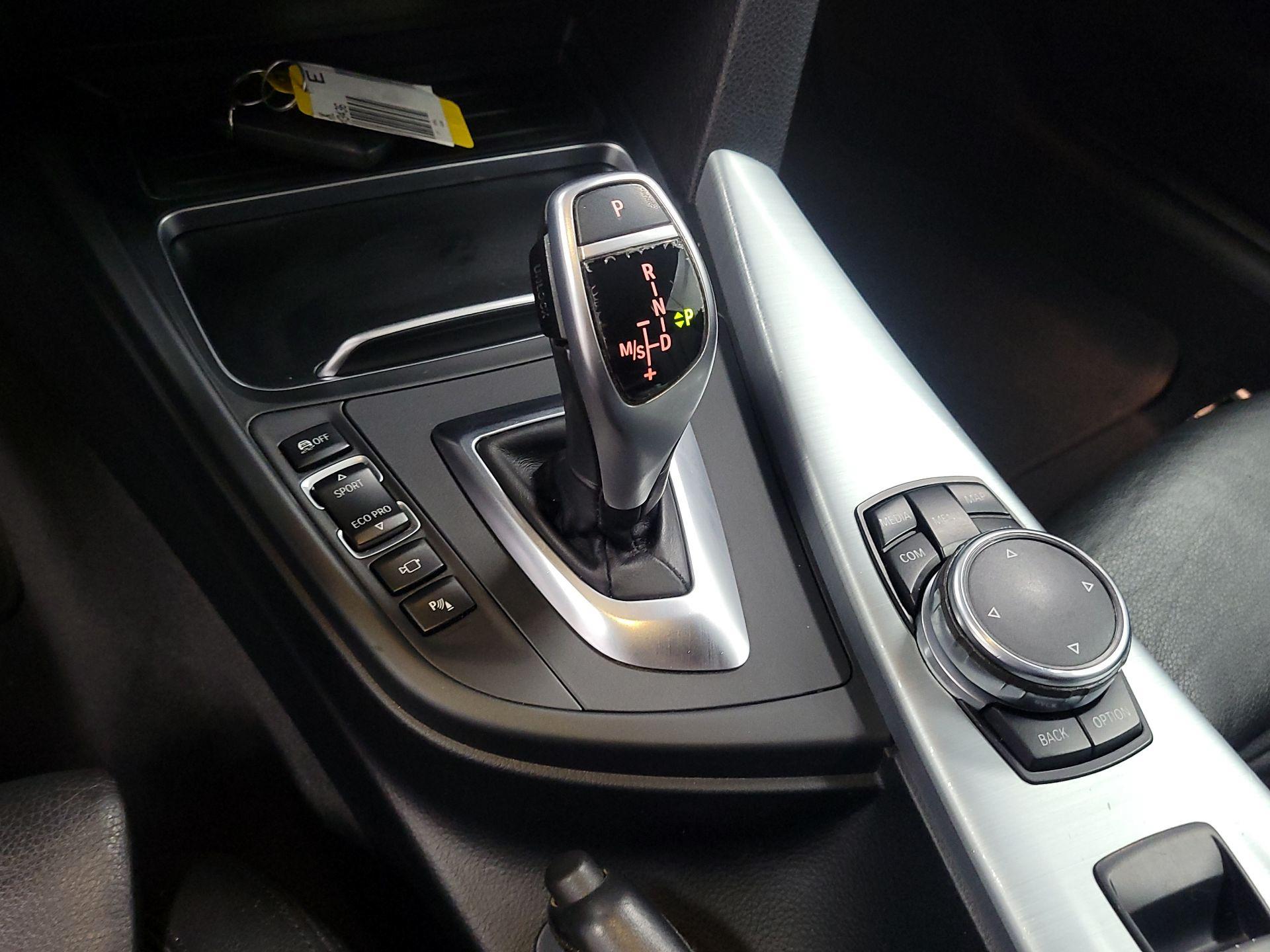 Thumbnail: 2017 BMW 4 Series - 17