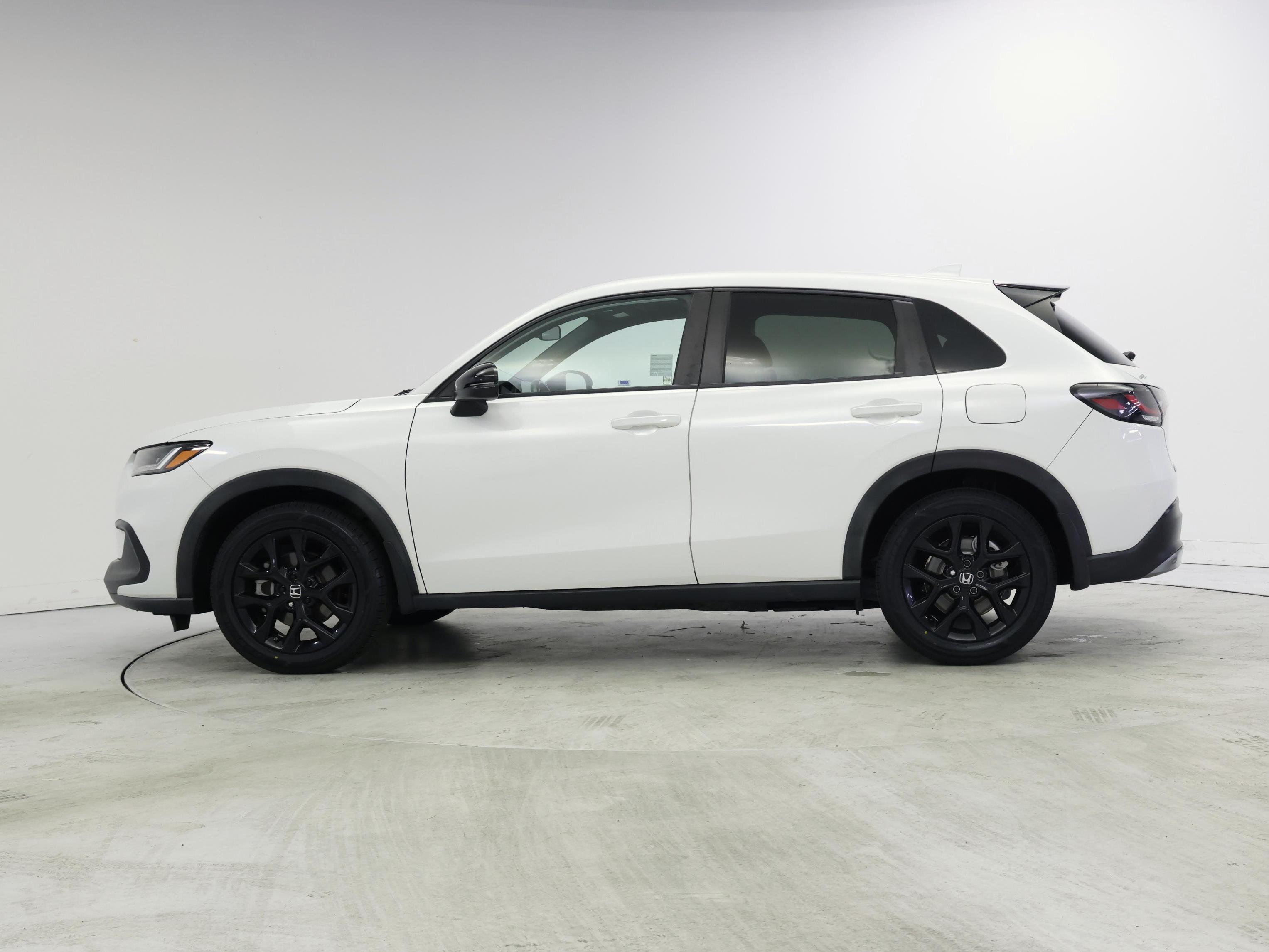 Thumbnail: 2024 Honda HR-V - 3