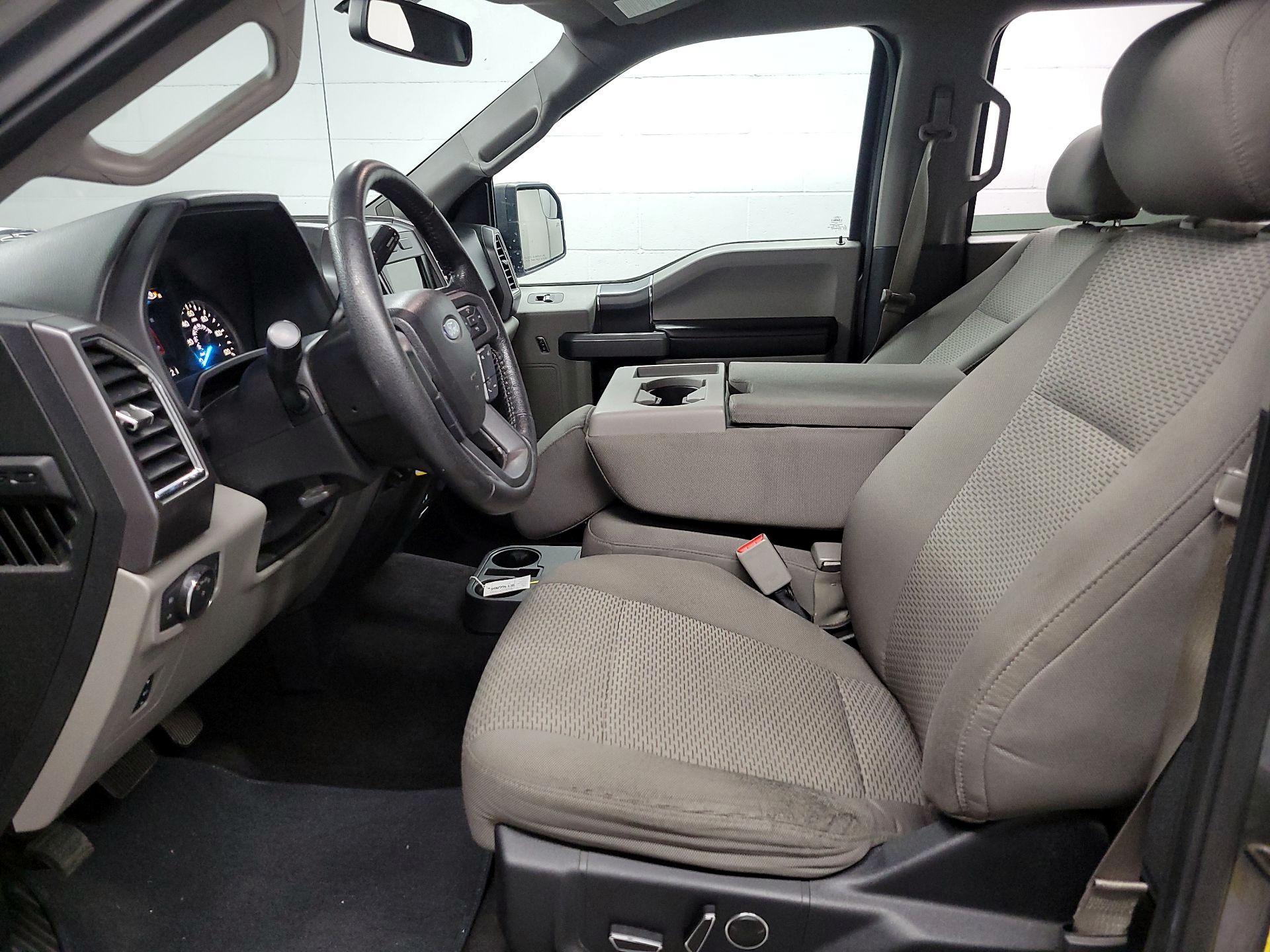 Thumbnail: 2016 Ford F-150 - 11