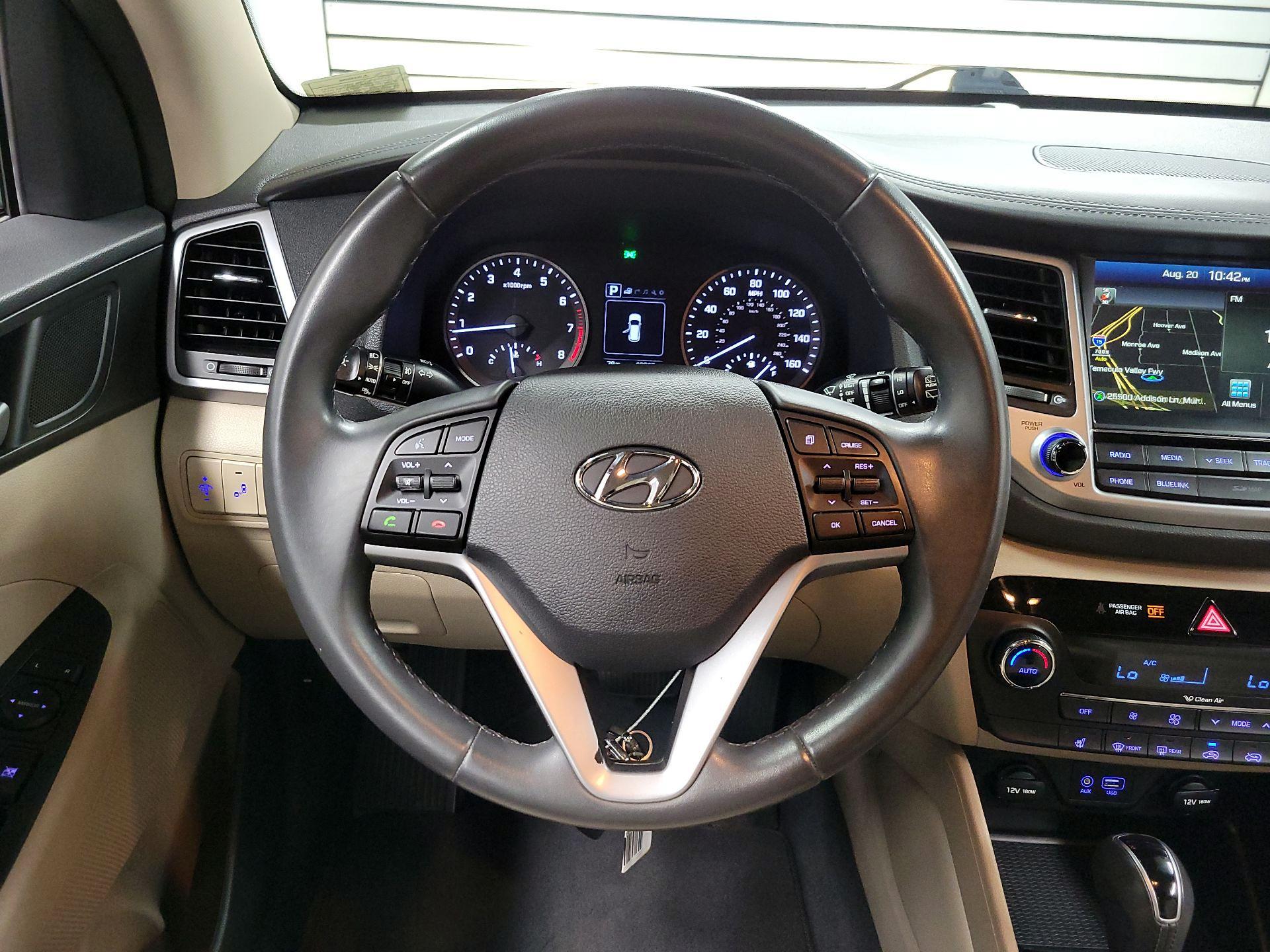 Thumbnail: 2017 Hyundai Tucson - 10