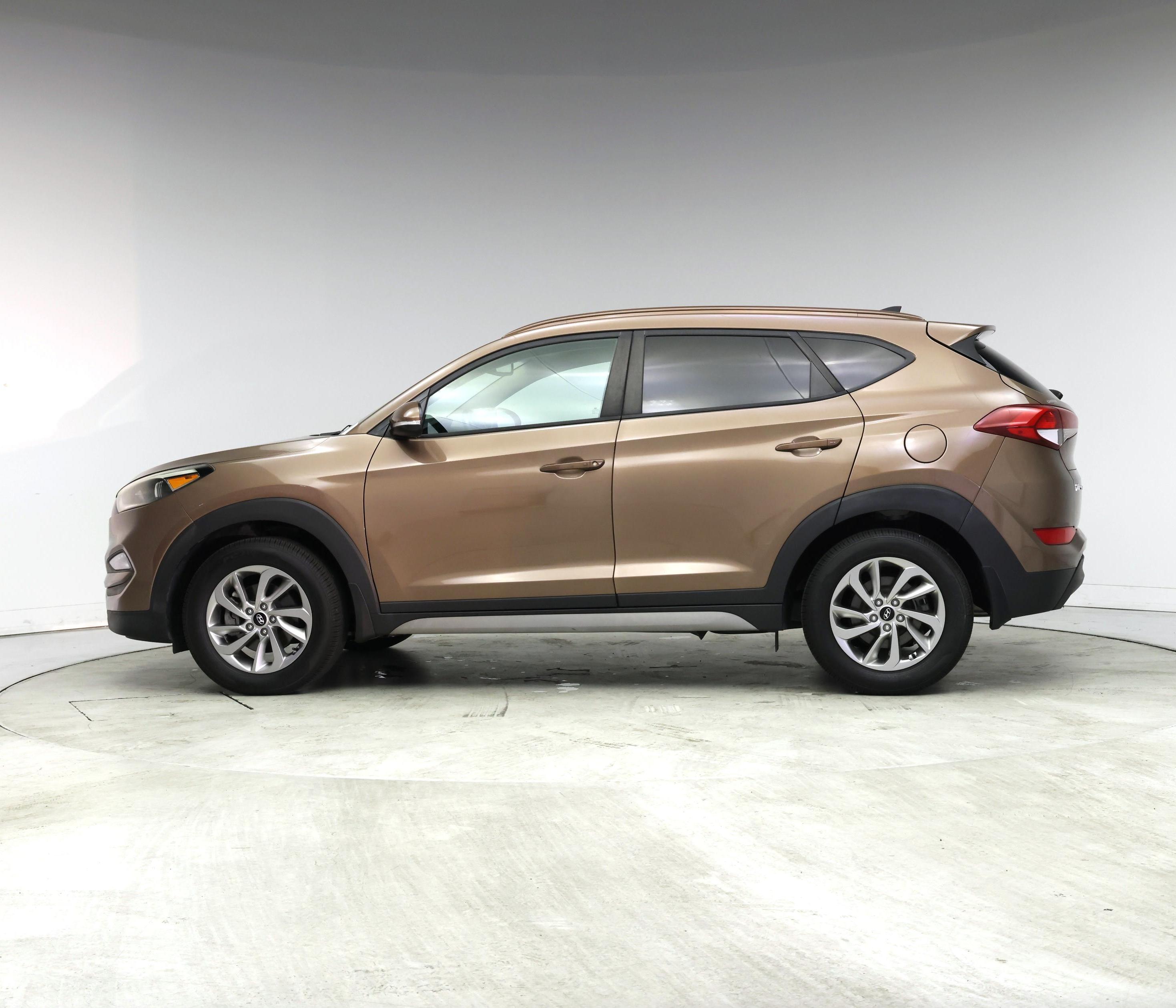 Thumbnail: 2017 Hyundai Tucson - 3