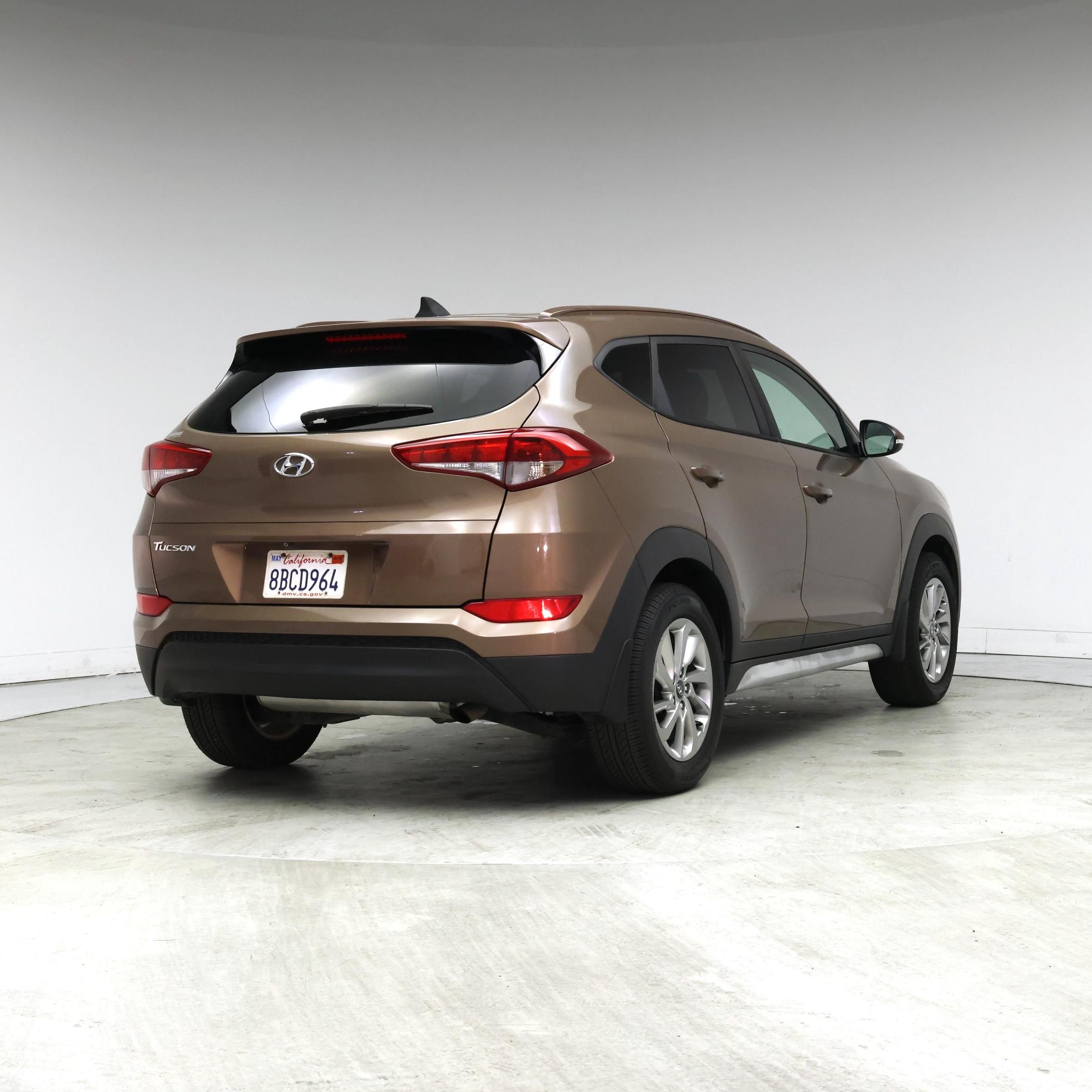 Thumbnail: 2017 Hyundai Tucson - 8