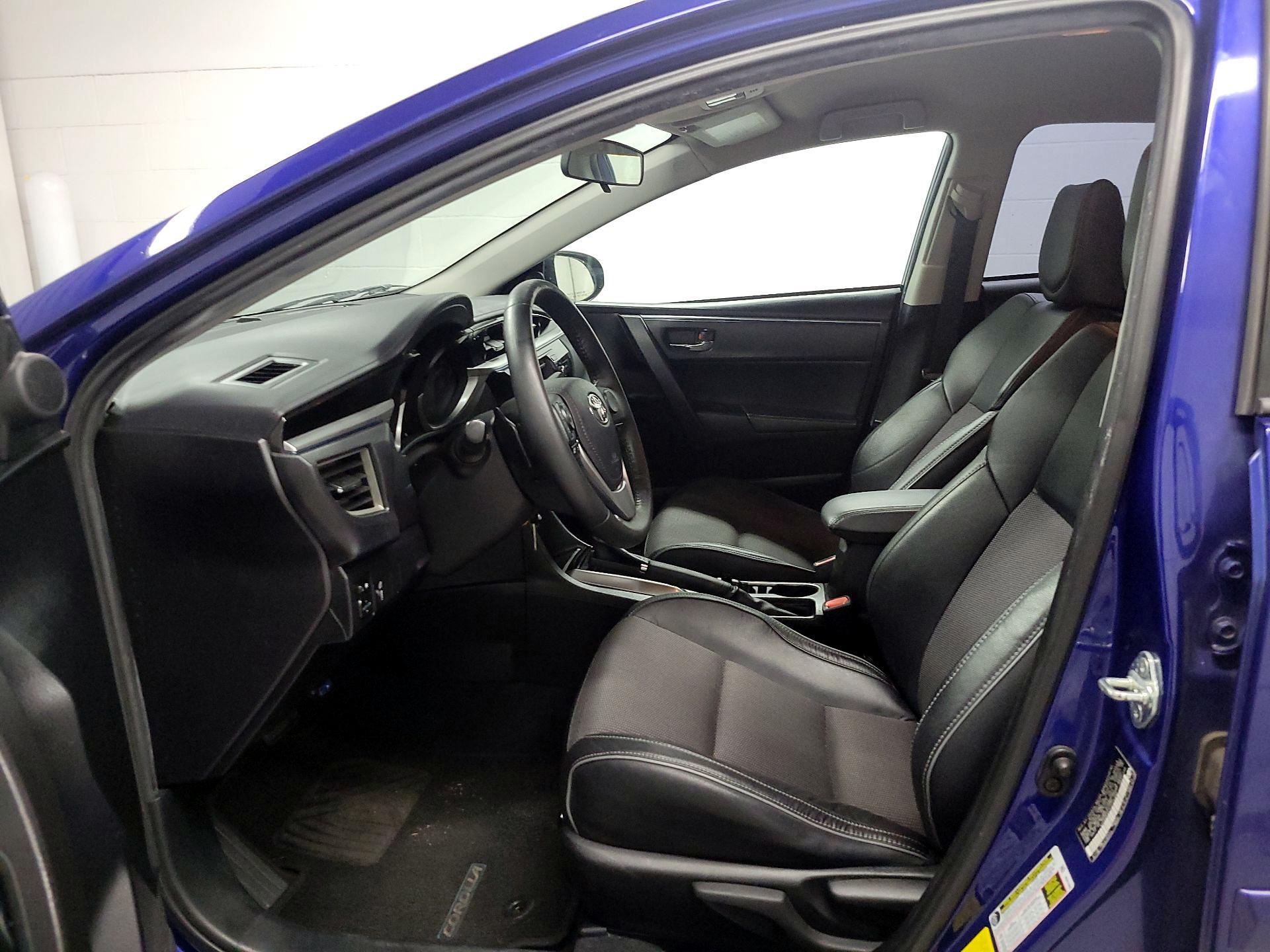 Thumbnail: 2015 Toyota Corolla - 11