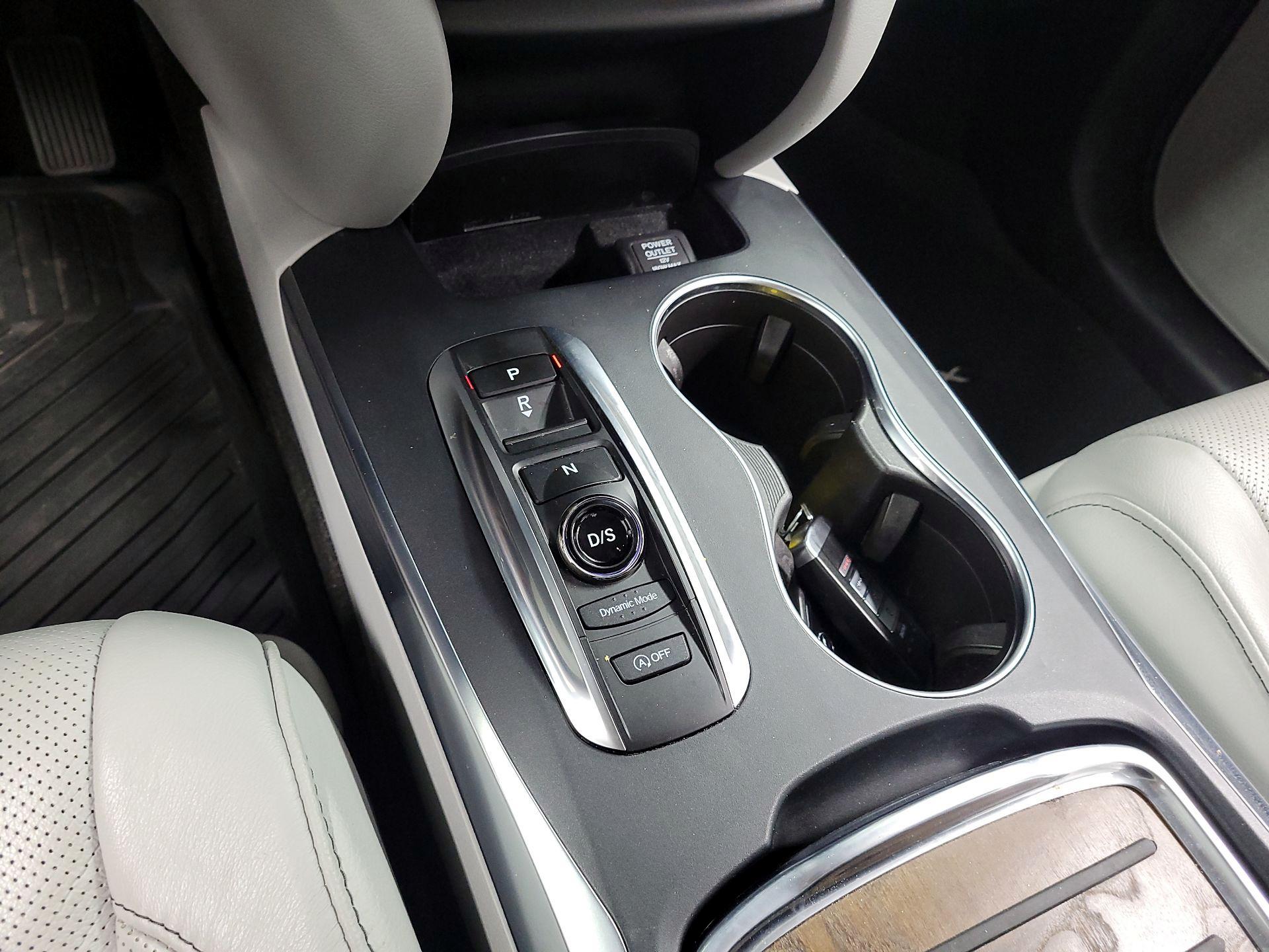 Thumbnail: 2020 Acura MDX - 17