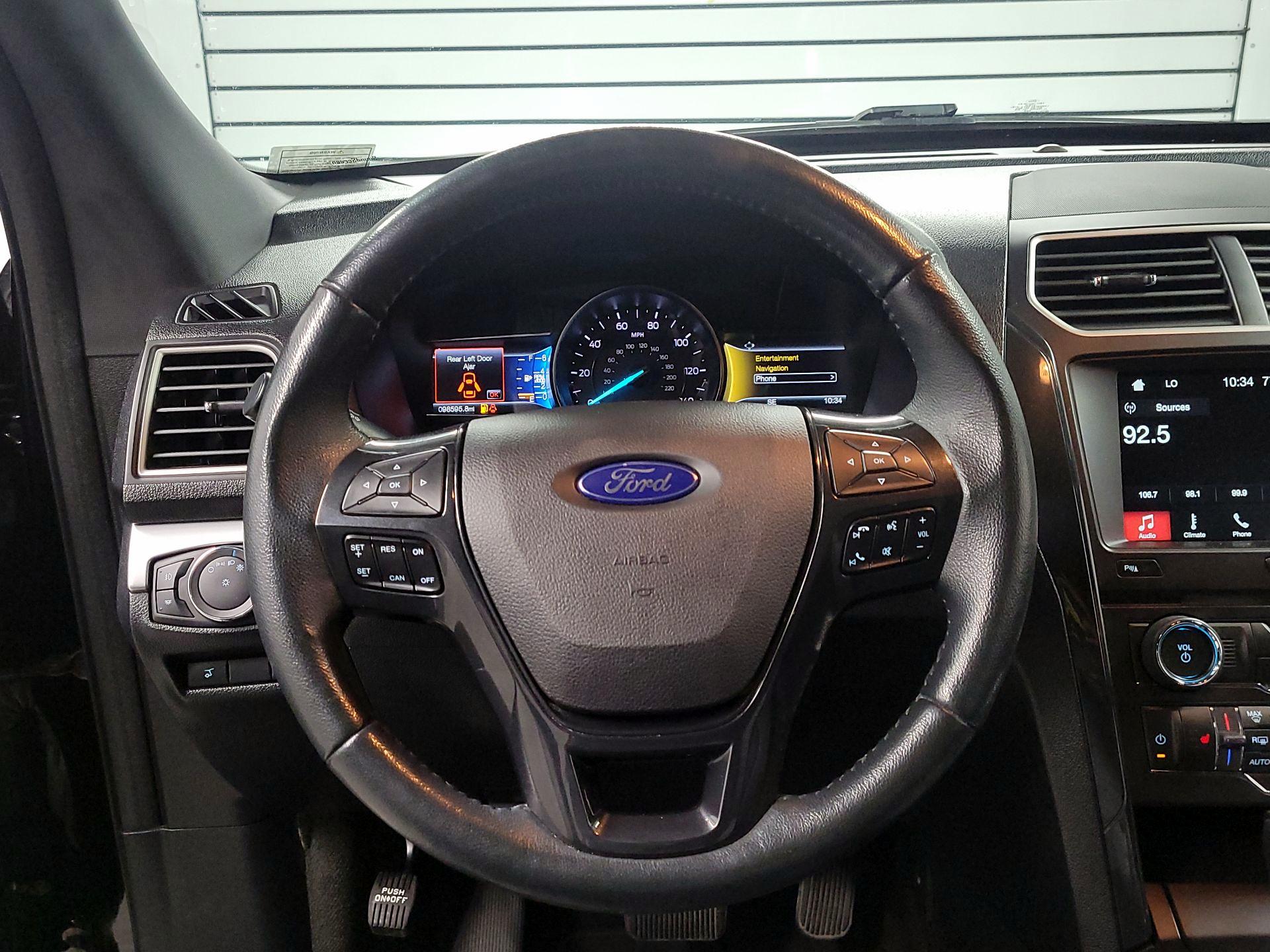 Thumbnail: 2017 Ford Explorer - 10