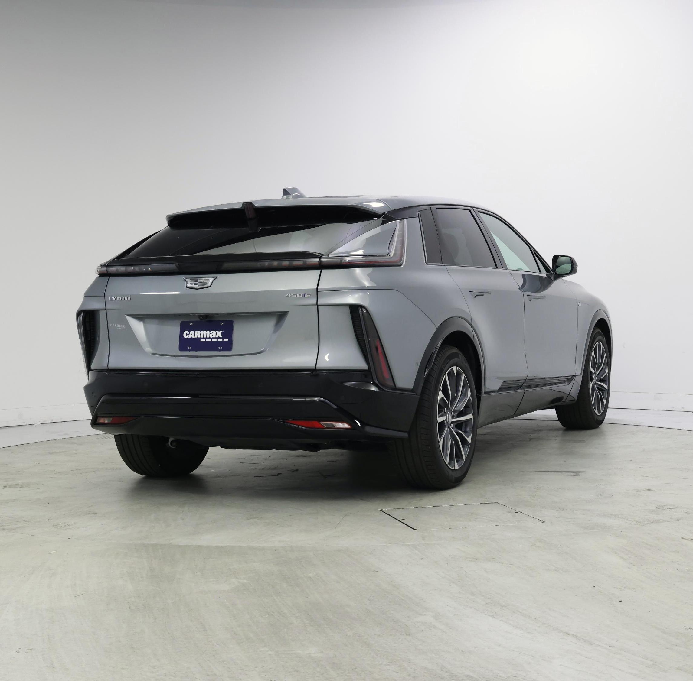Thumbnail: 2024 Cadillac Lyriq - 8