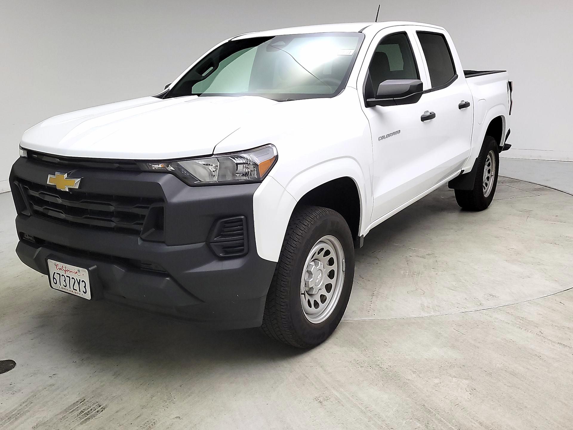 Thumbnail: 2024 Chevrolet Colorado - 3