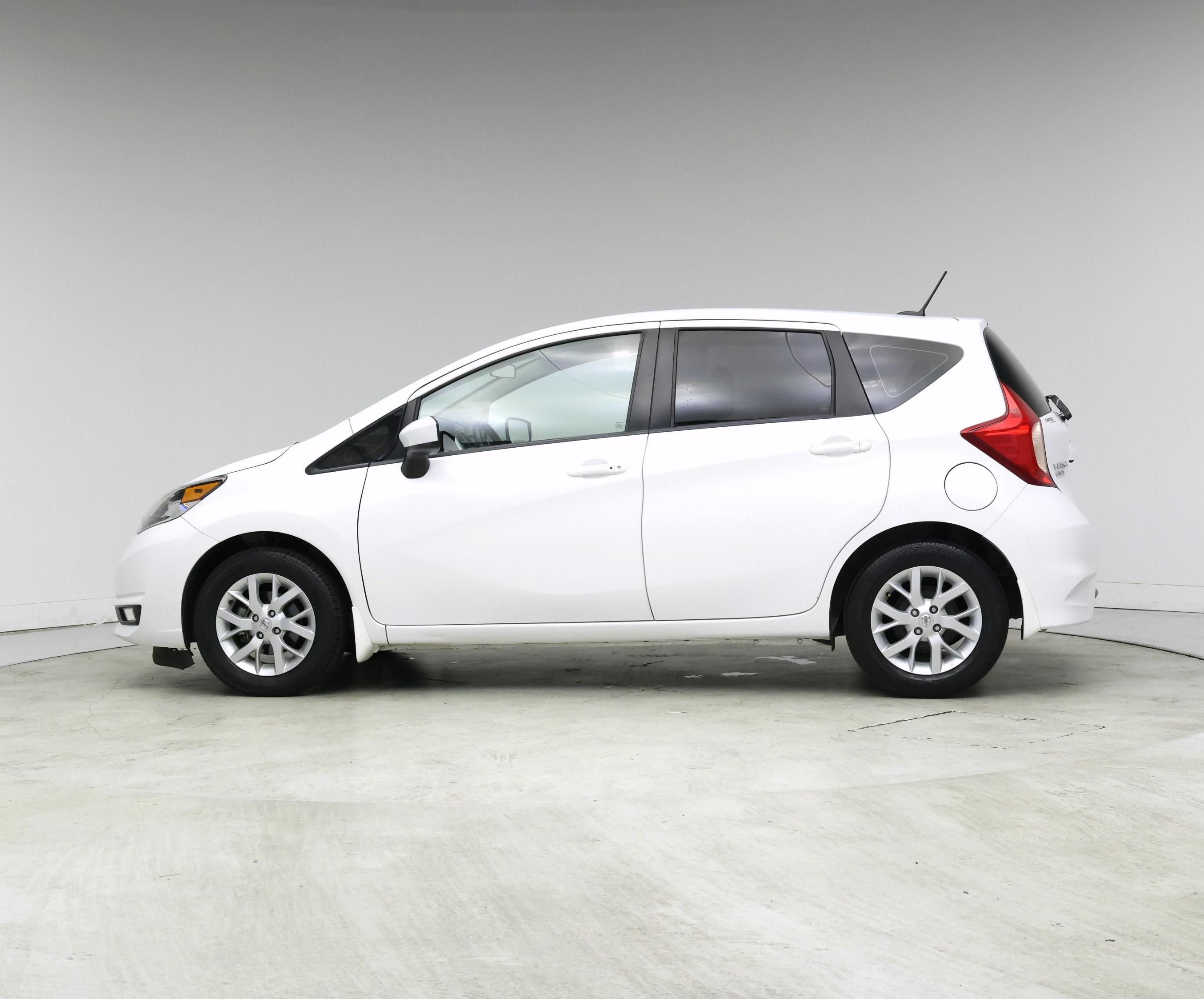 Thumbnail: 2018 Nissan Versa Note - 3