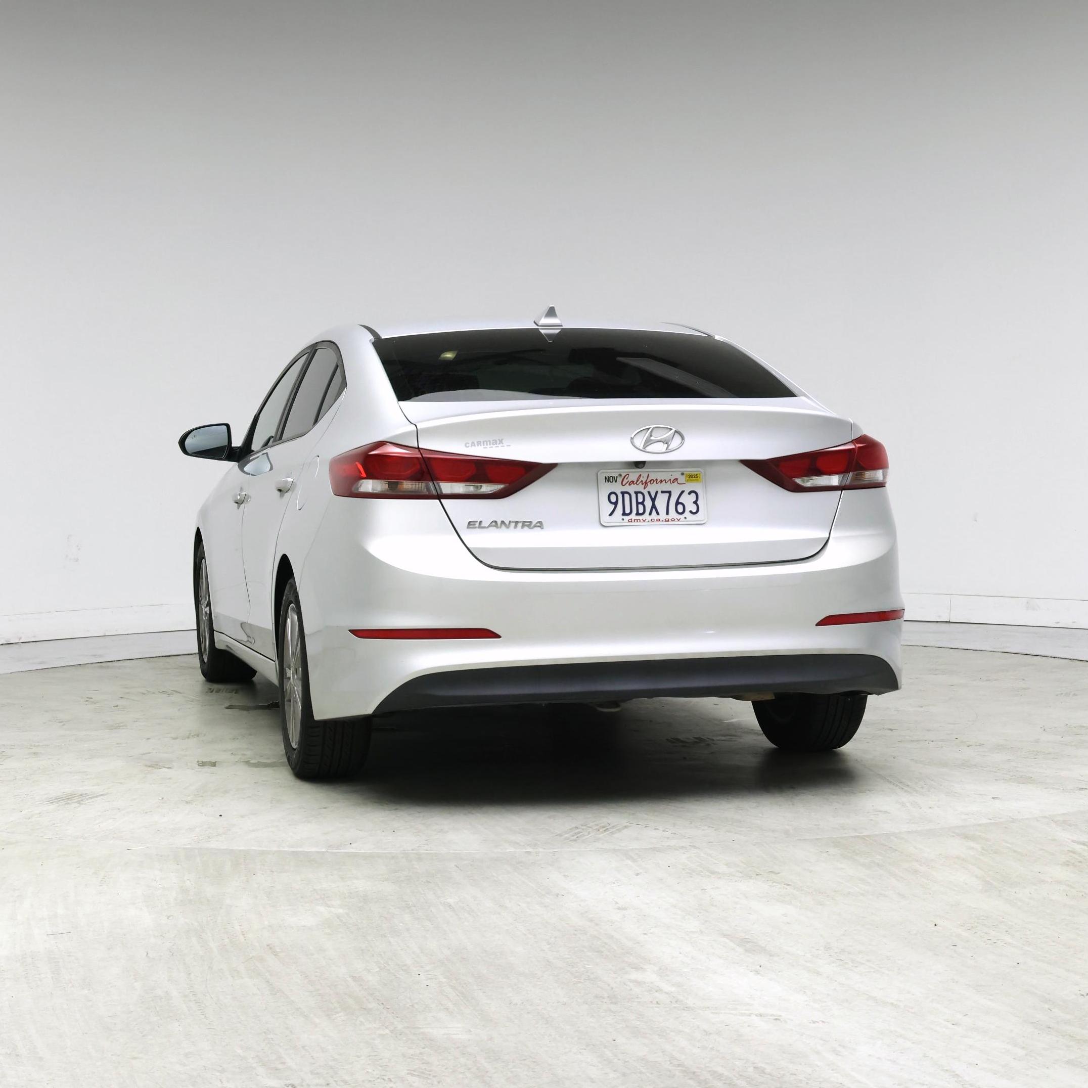 Thumbnail: 2018 Hyundai Elantra - 6