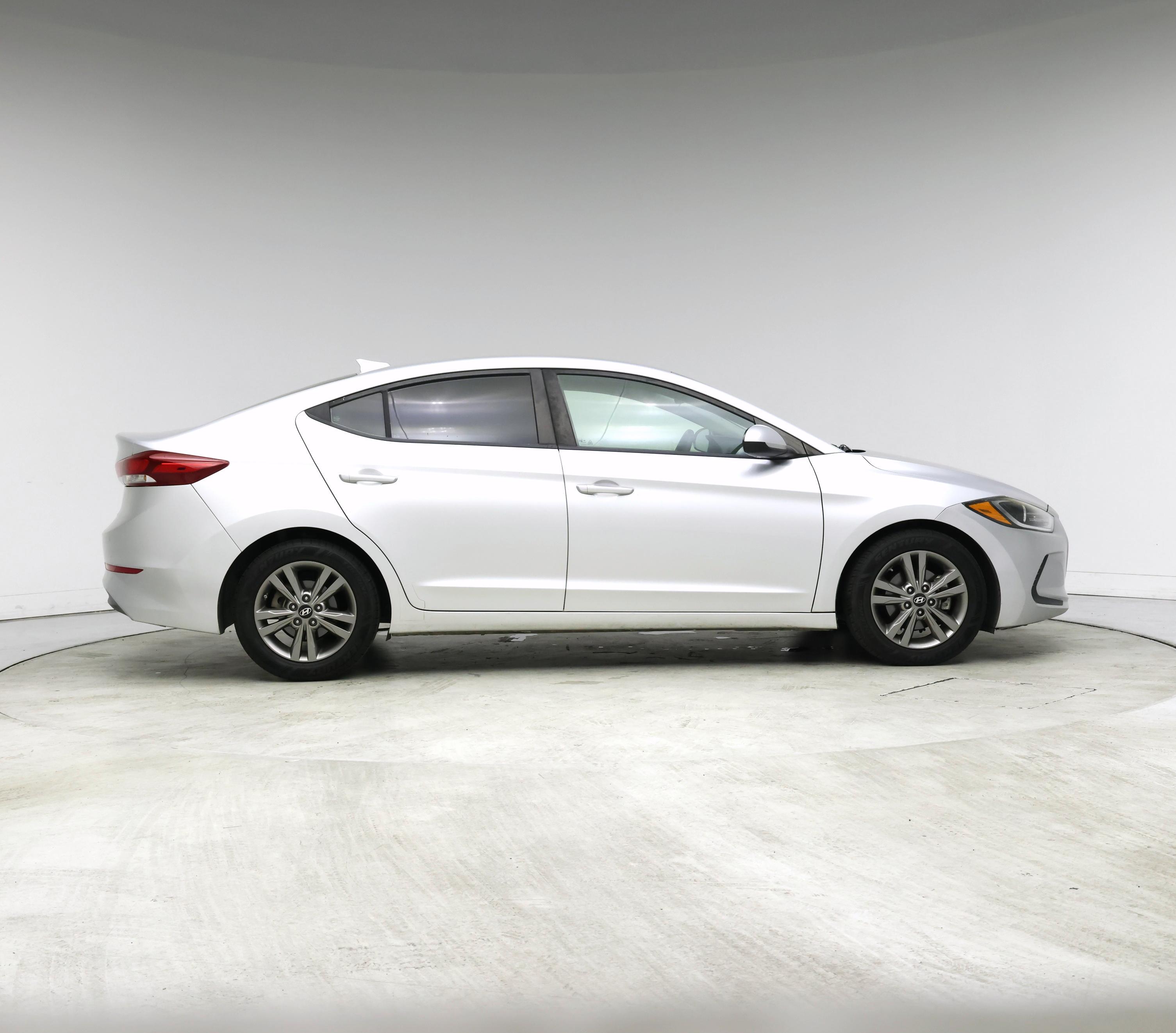 Thumbnail: 2018 Hyundai Elantra - 7