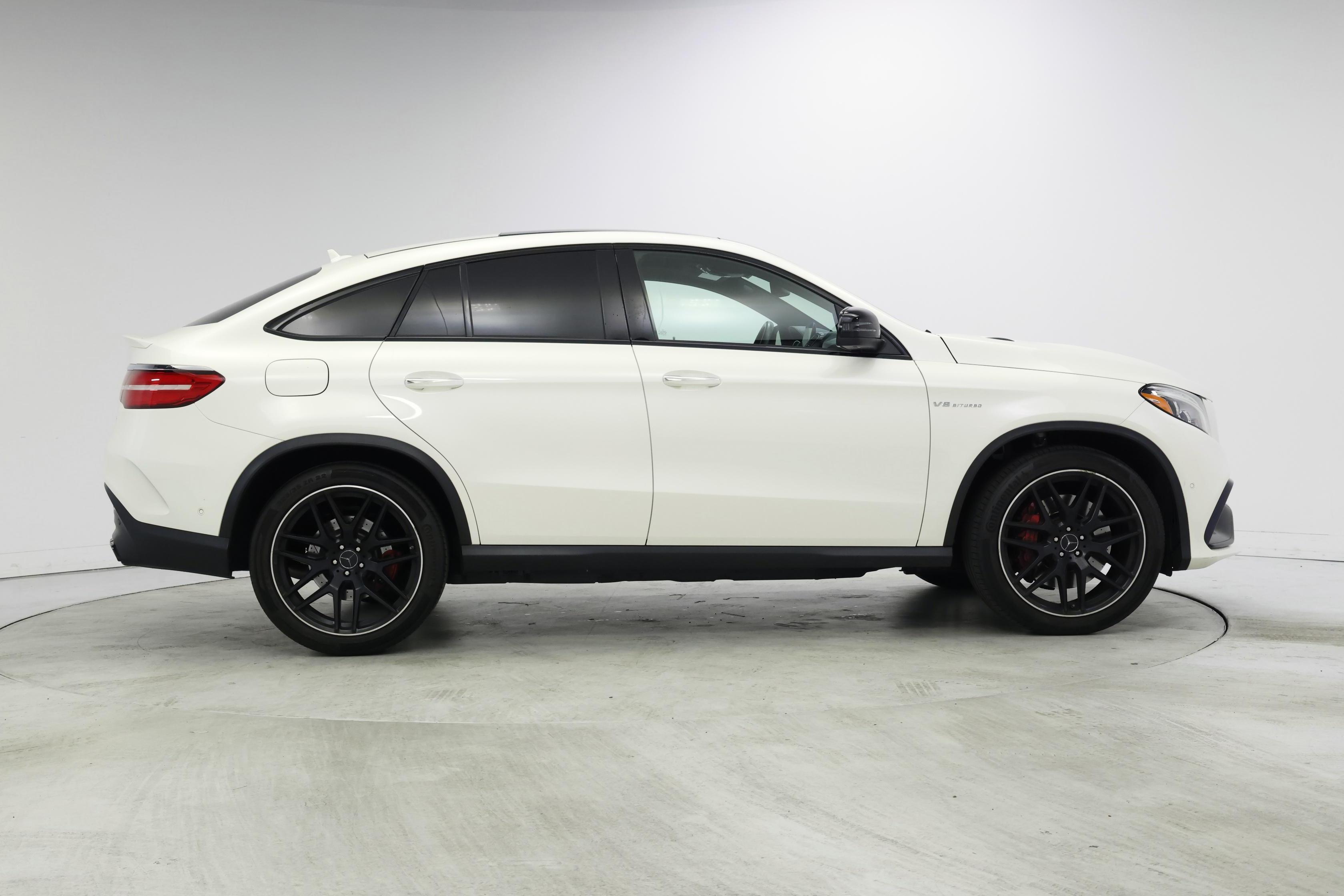 Thumbnail: 2017 Mercedes-Benz GL-Class - 7