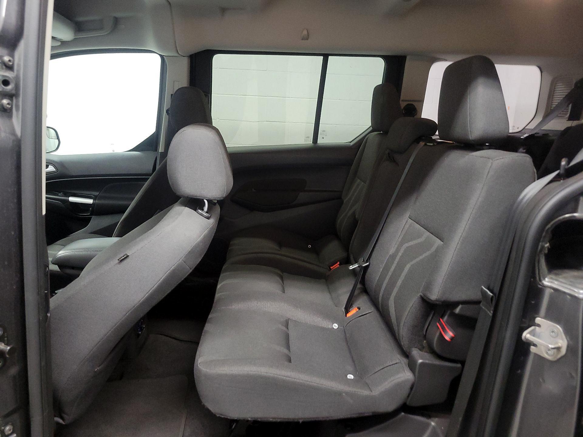 Thumbnail: 2018 Ford Transit Series - 17