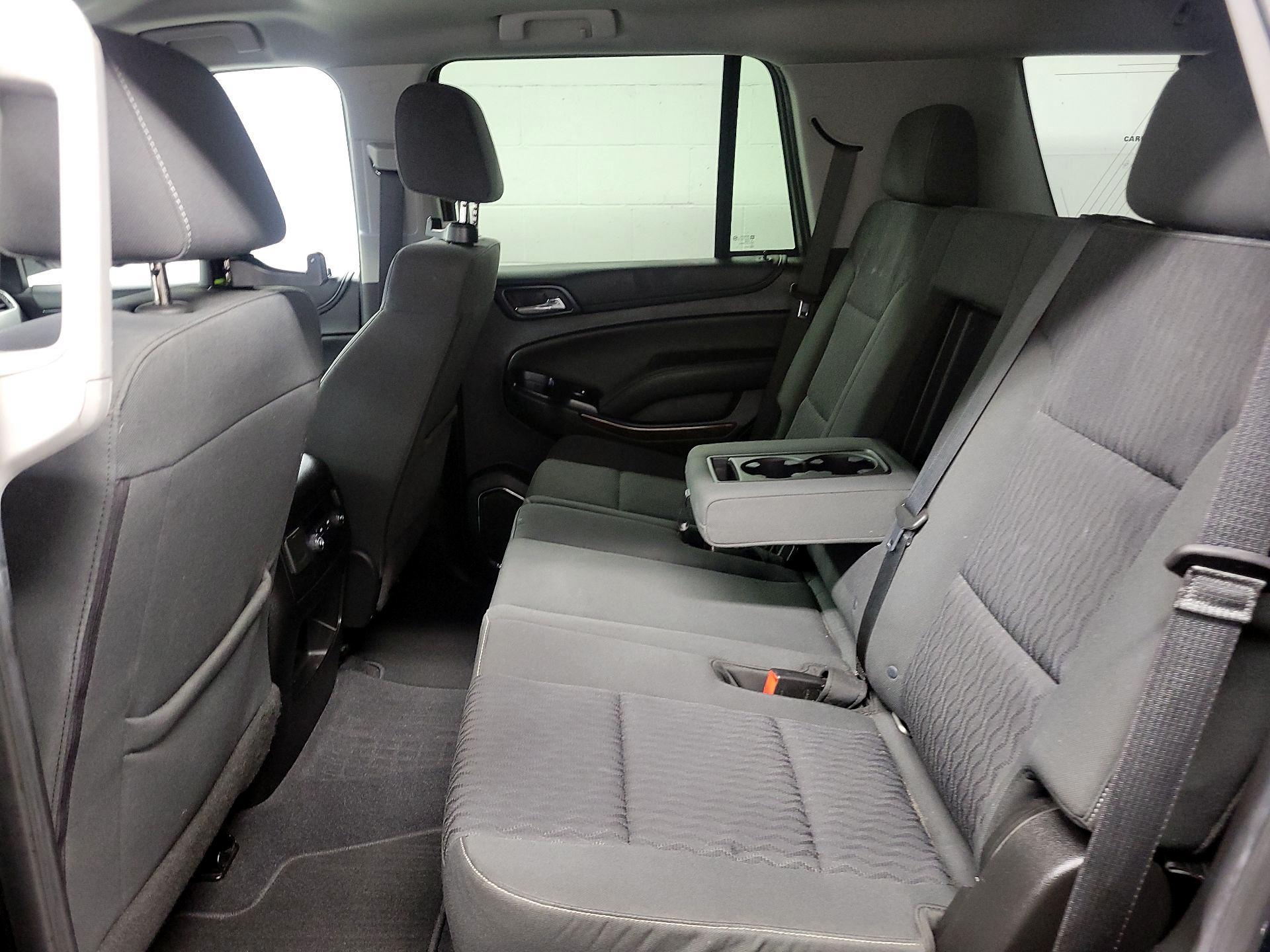 Thumbnail: 2019 Chevrolet Tahoe - 16