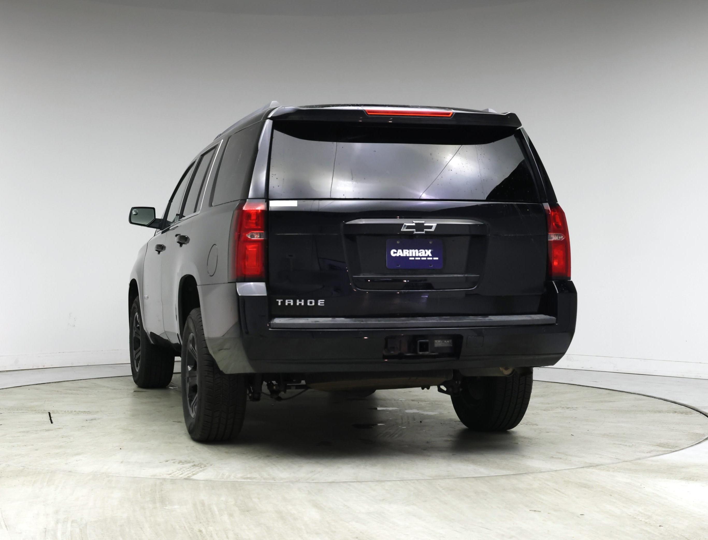 Thumbnail: 2019 Chevrolet Tahoe - 6