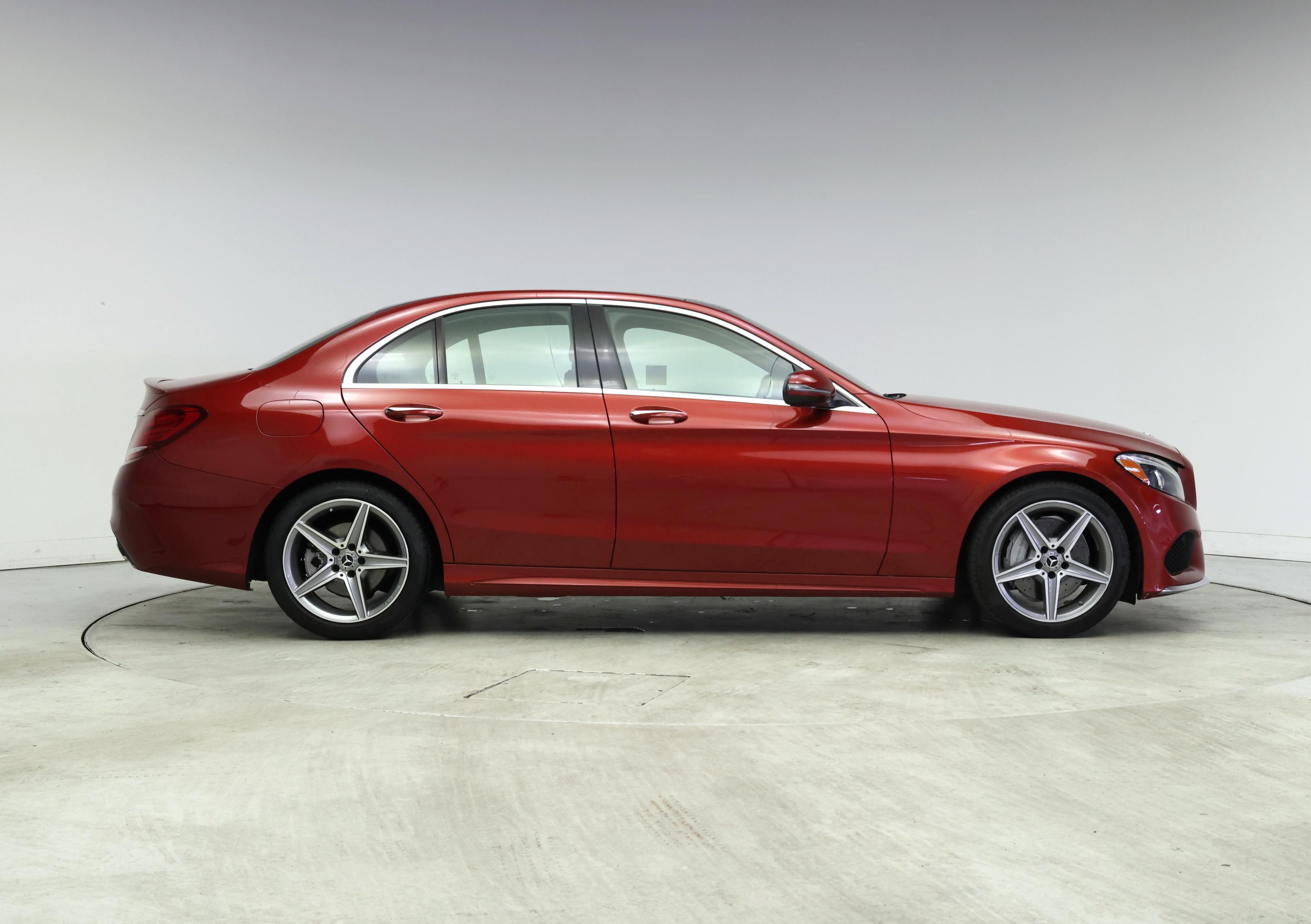 Thumbnail: 2017 Mercedes-Benz C-Class - 7