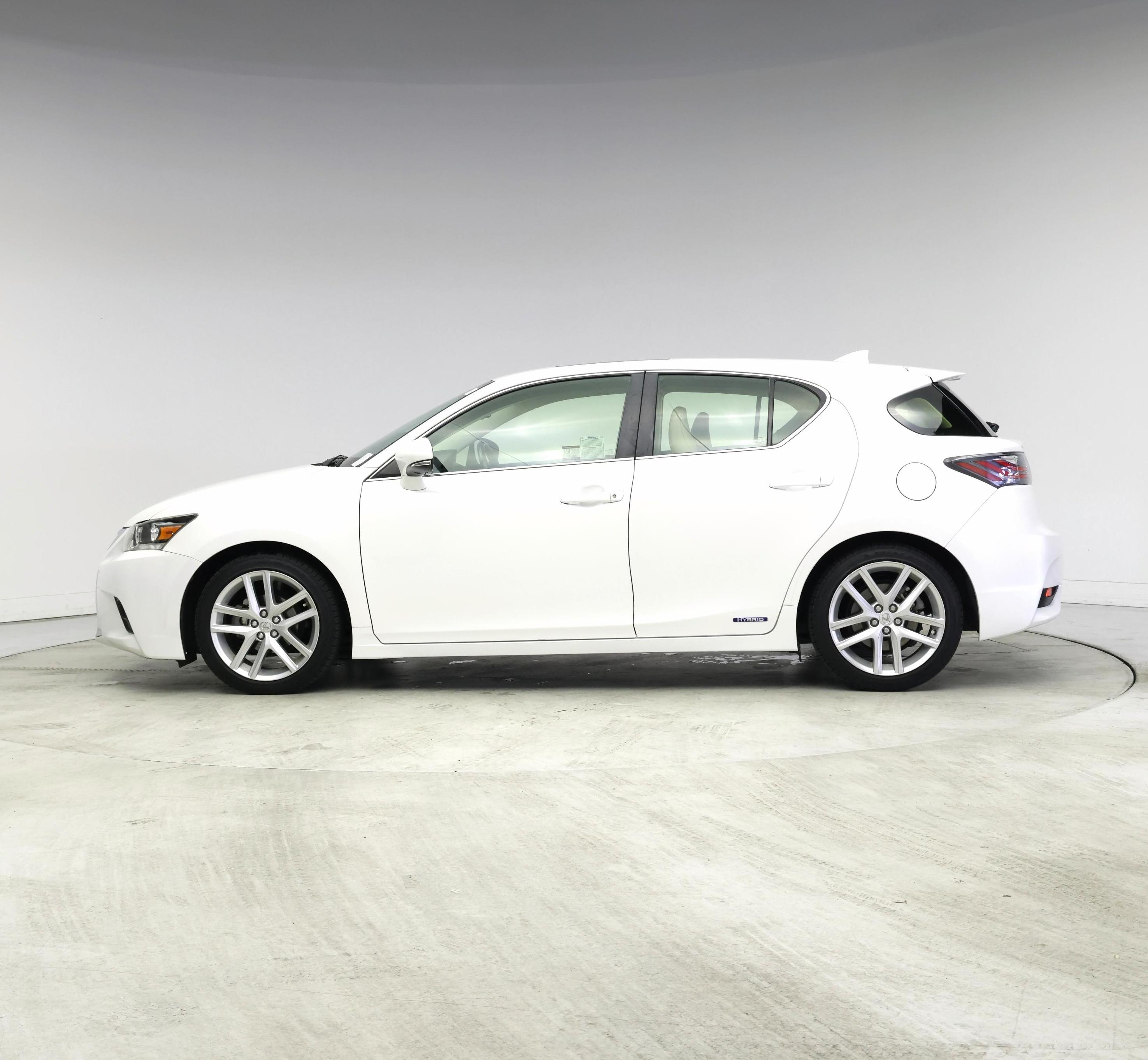 Thumbnail: 2017 Lexus CT - 3