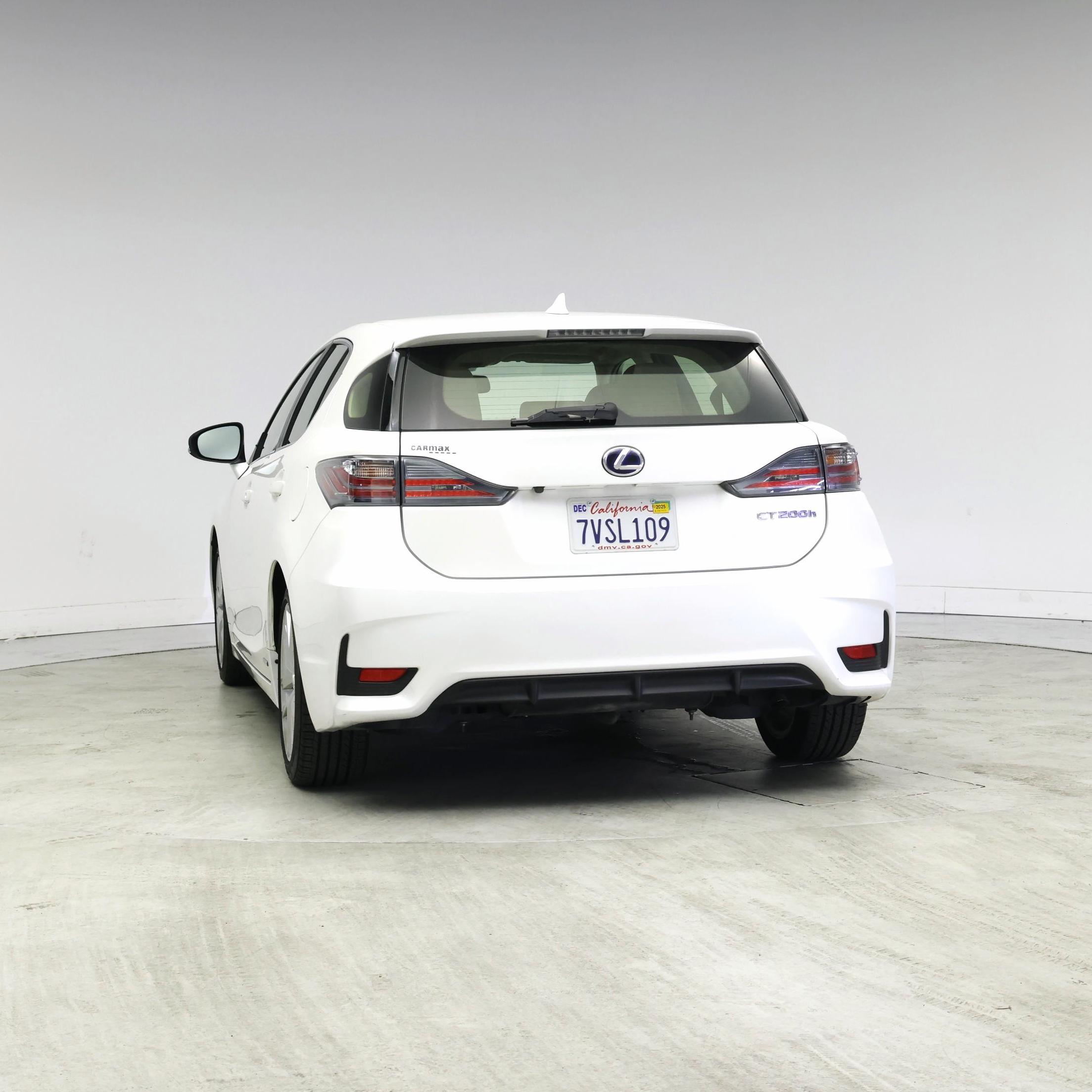 Thumbnail: 2017 Lexus CT - 6