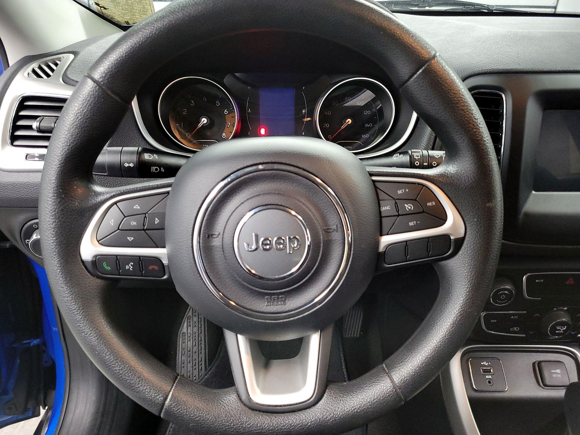 Thumbnail: 2019 Jeep Compass - 10