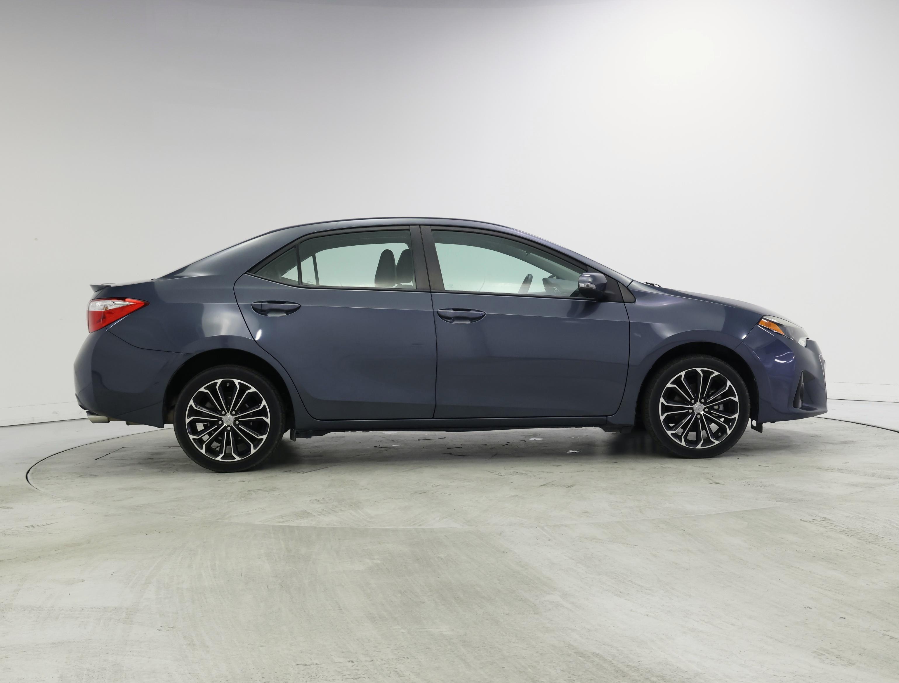 Thumbnail: 2016 Toyota Corolla - 7