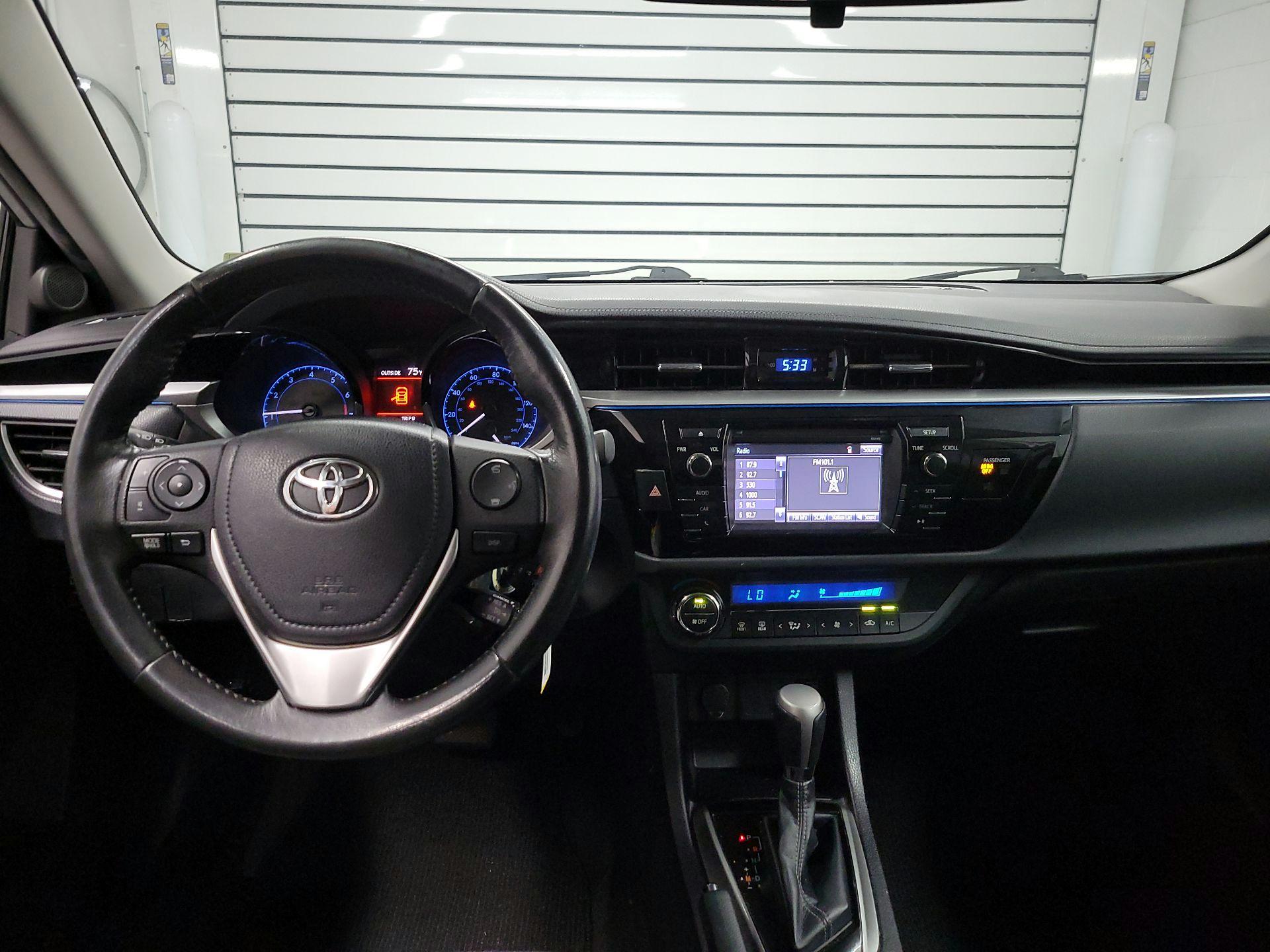 Thumbnail: 2014 Toyota Corolla - 9