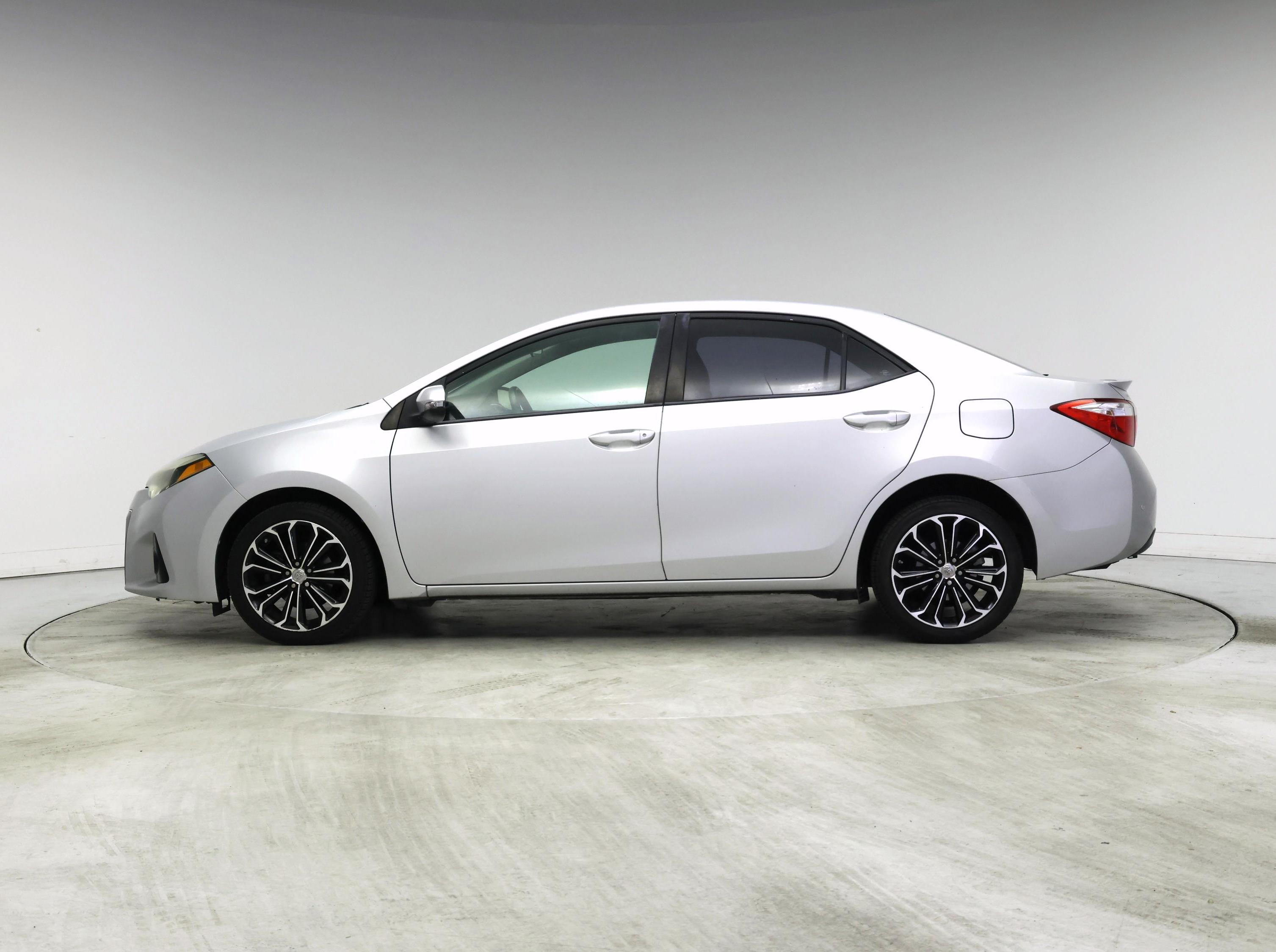 Thumbnail: 2014 Toyota Corolla - 3