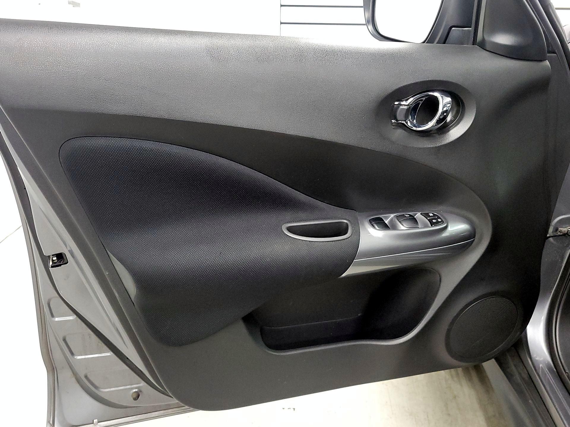 Thumbnail: 2015 Nissan Juke - 12