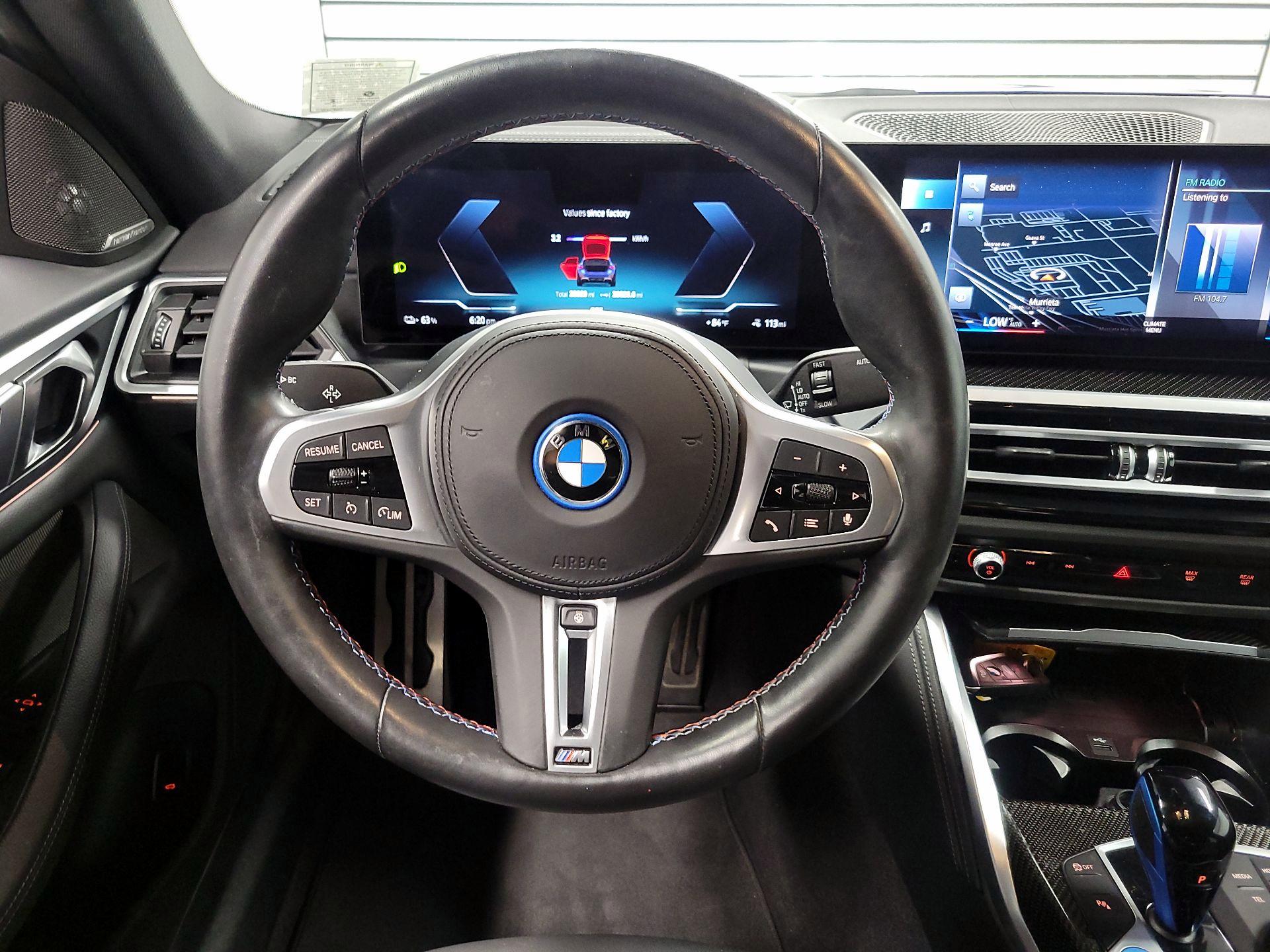 Thumbnail: 2023 BMW i4 - 10