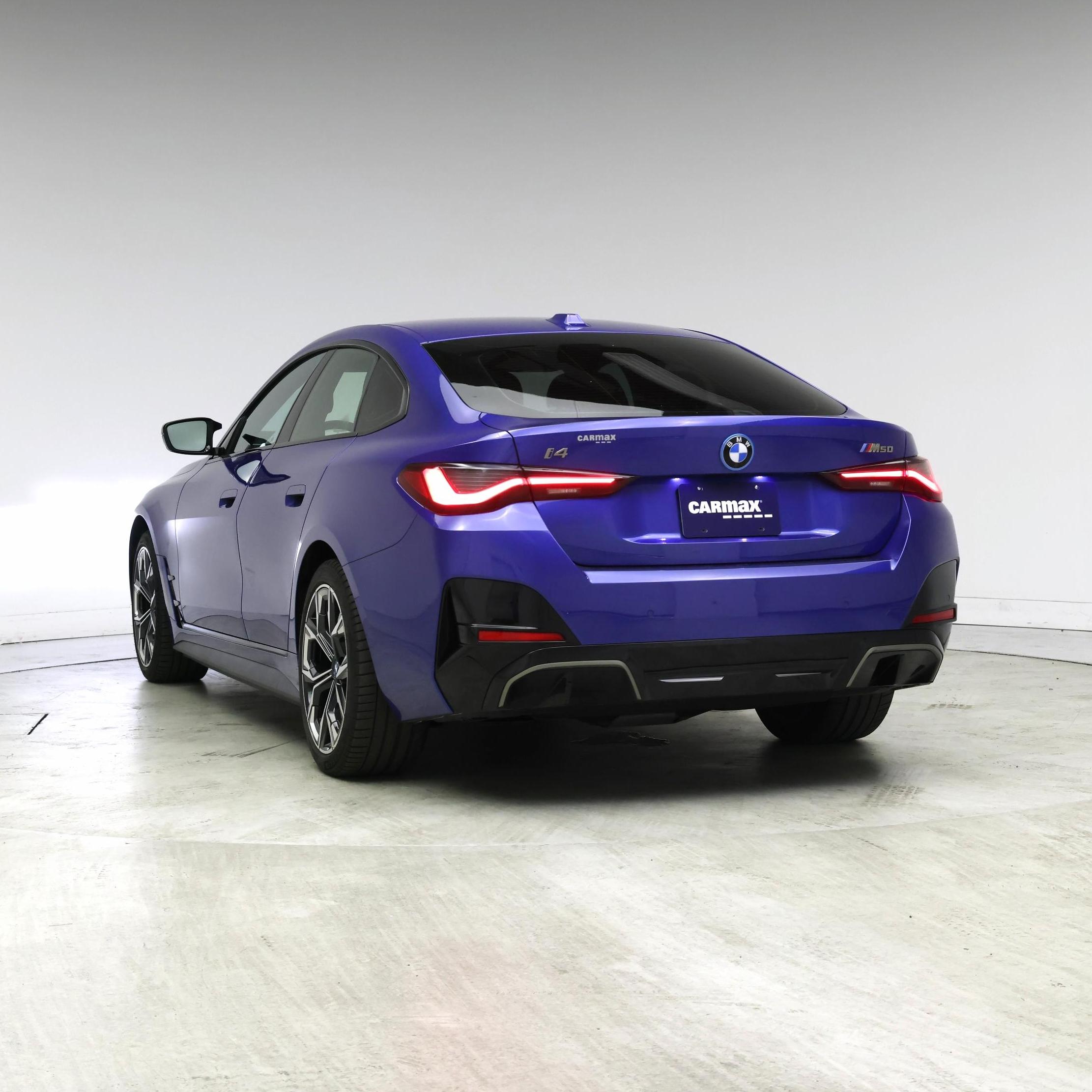 Thumbnail: 2023 BMW i4 - 2