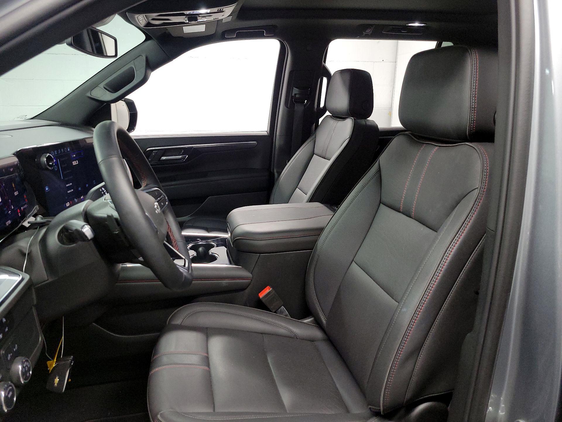 Thumbnail: 2025 Chevrolet Tahoe - 11