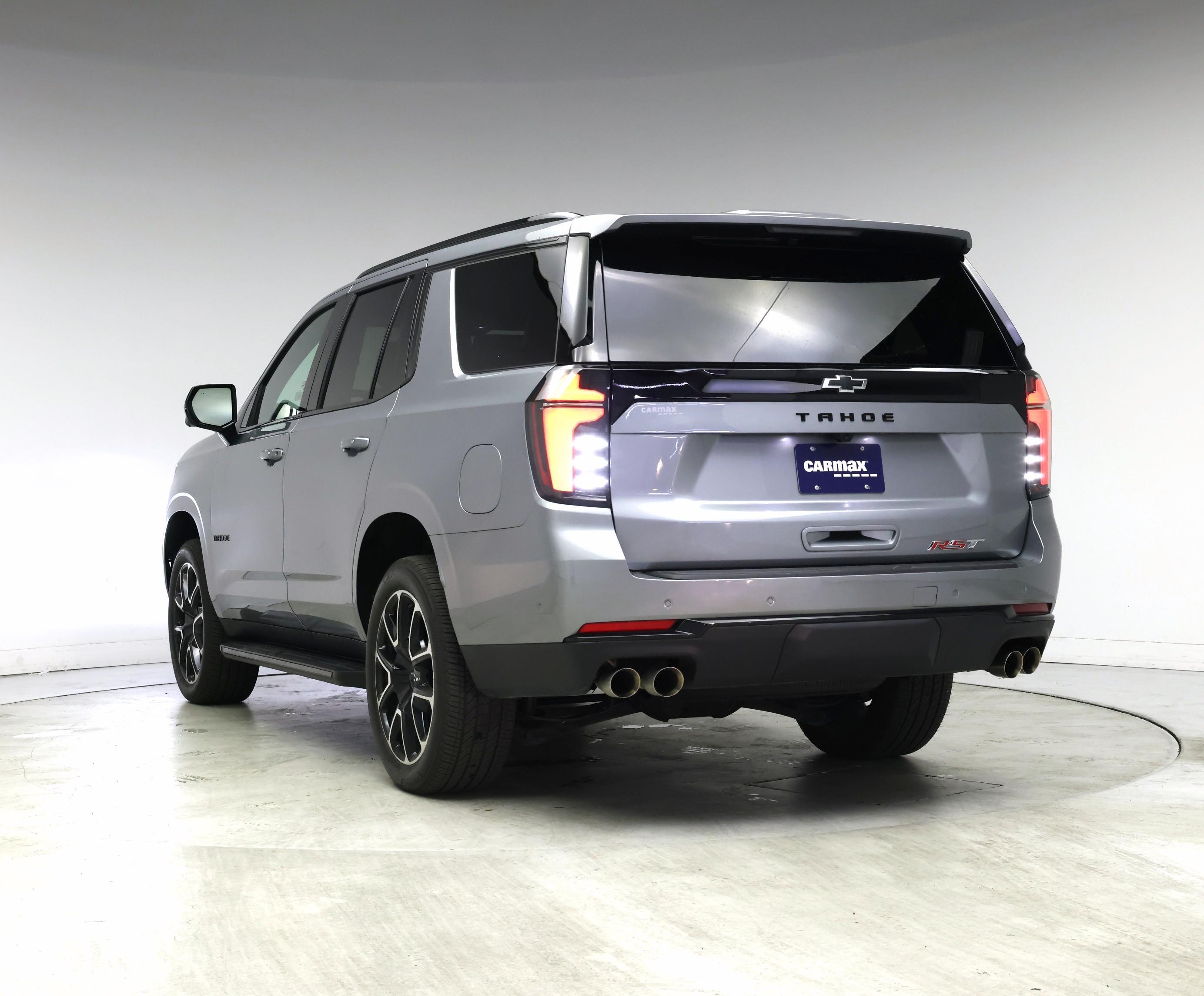 Thumbnail: 2025 Chevrolet Tahoe - 2